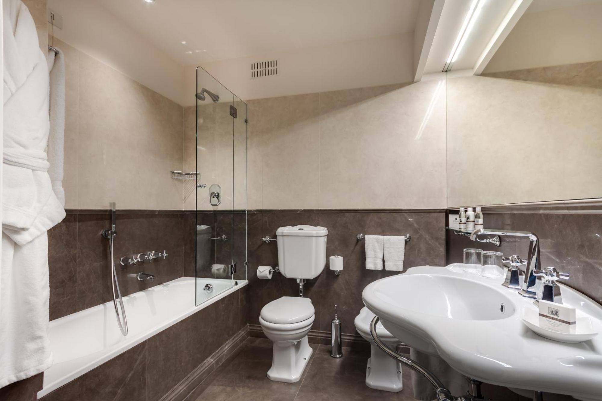 Premium Triple Room,1209337999:JPEG