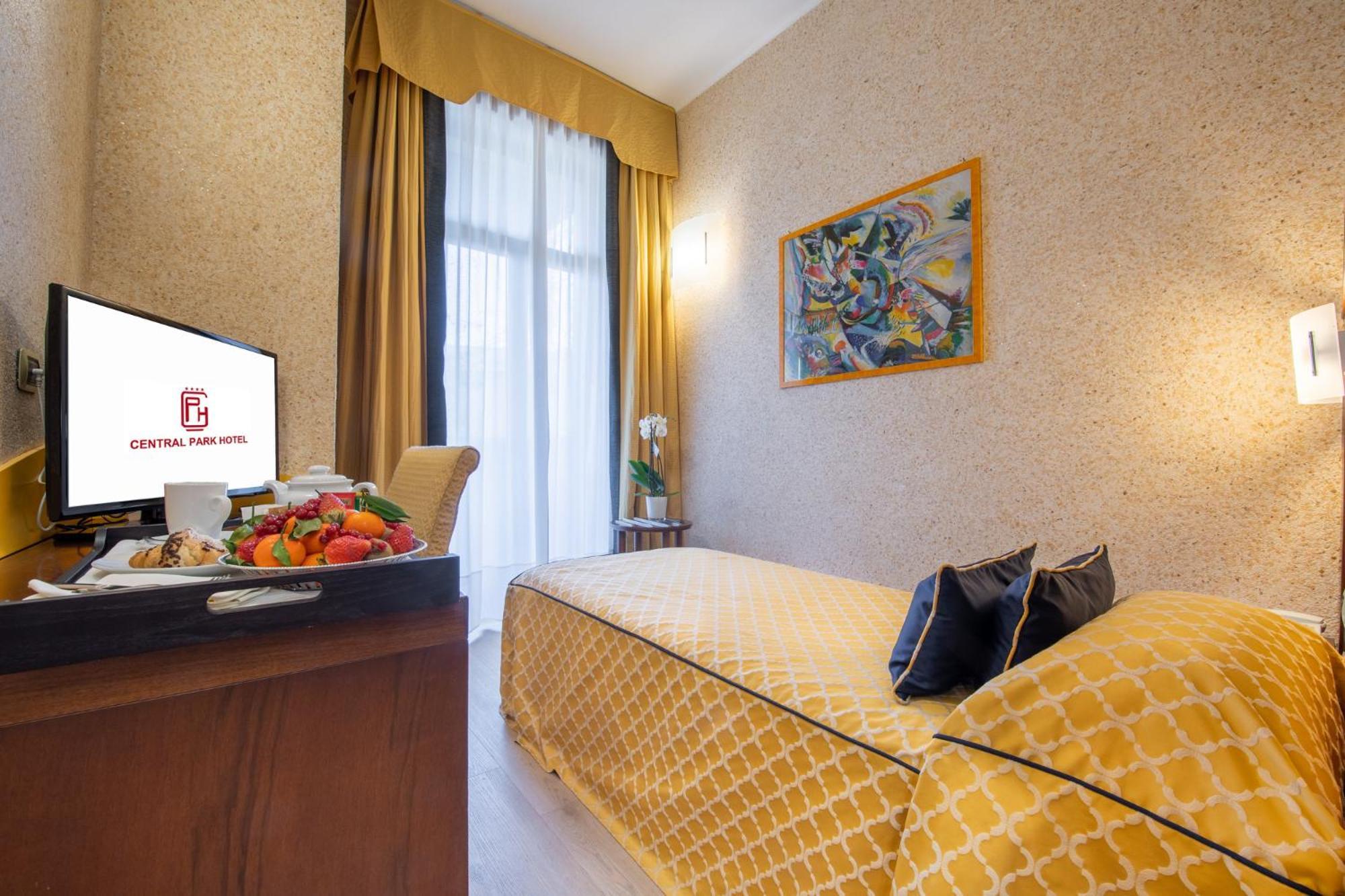 Standard Single Room,1209361648:JPEG