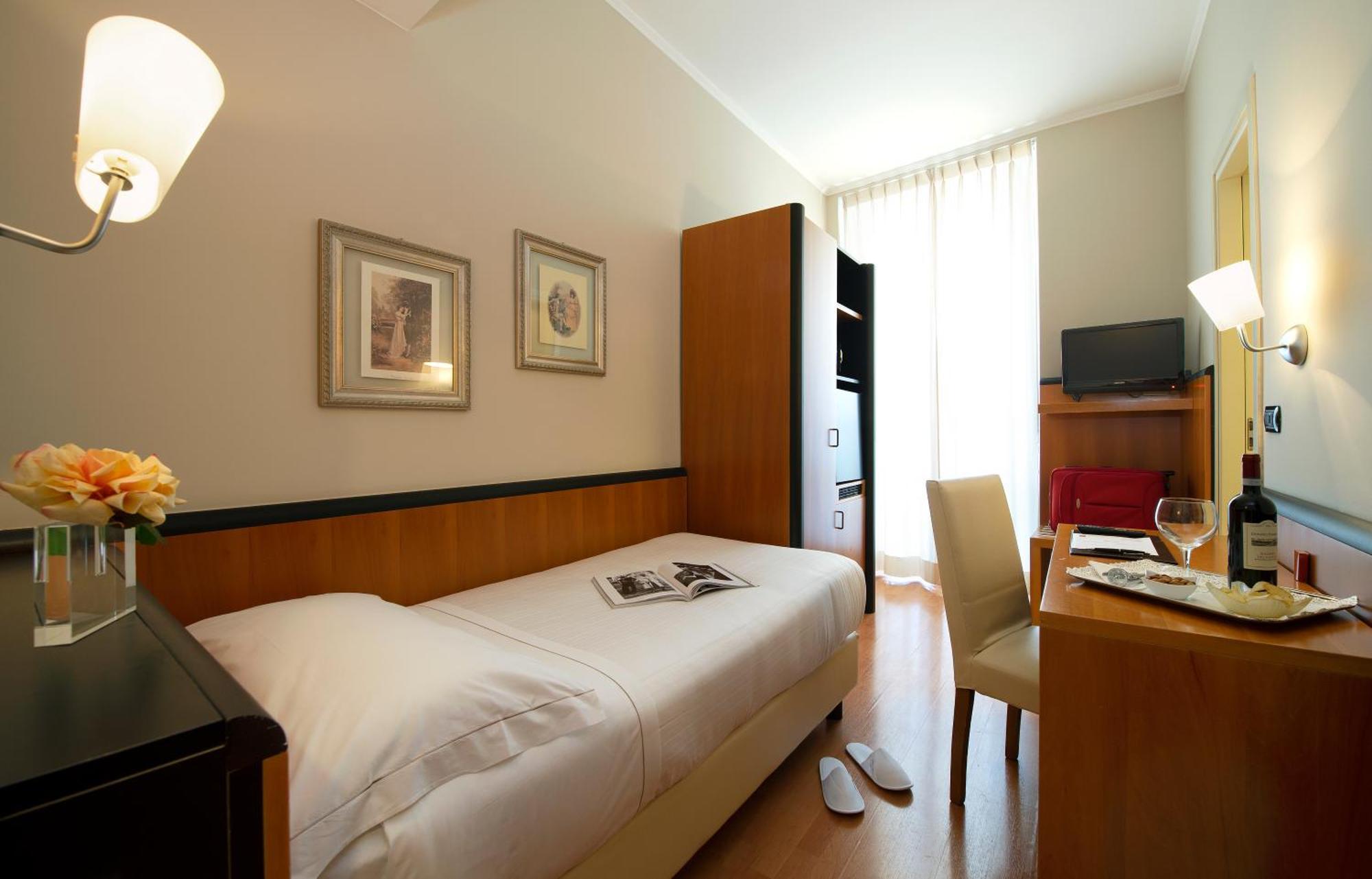 Single Room,1709703824:JPEG