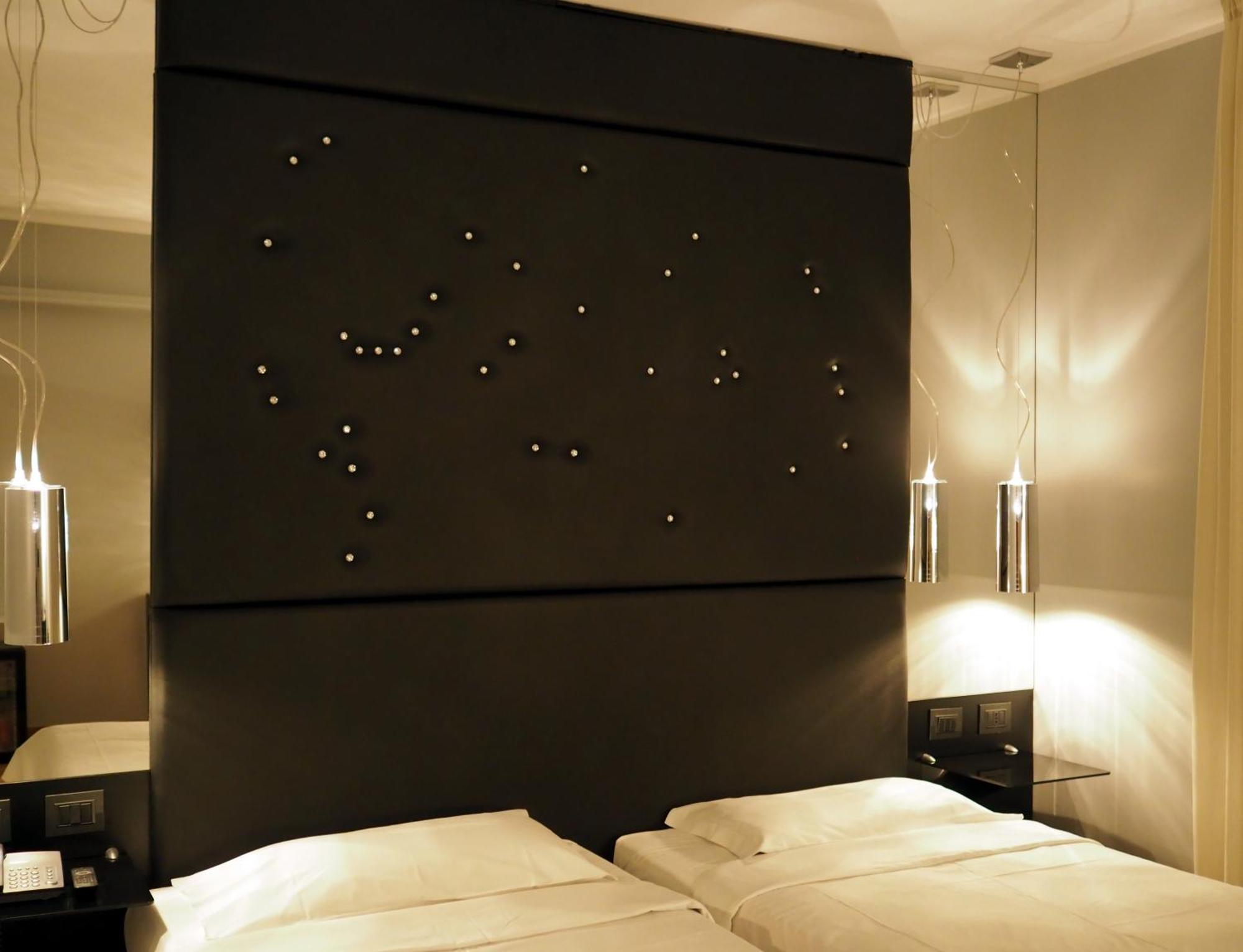 Classic Triple Room,1209388279:JPEG