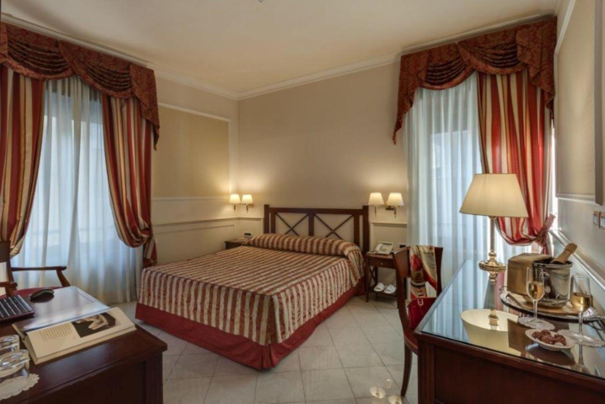 Deluxe Double Room Extra Bed,1729992805:JPEG