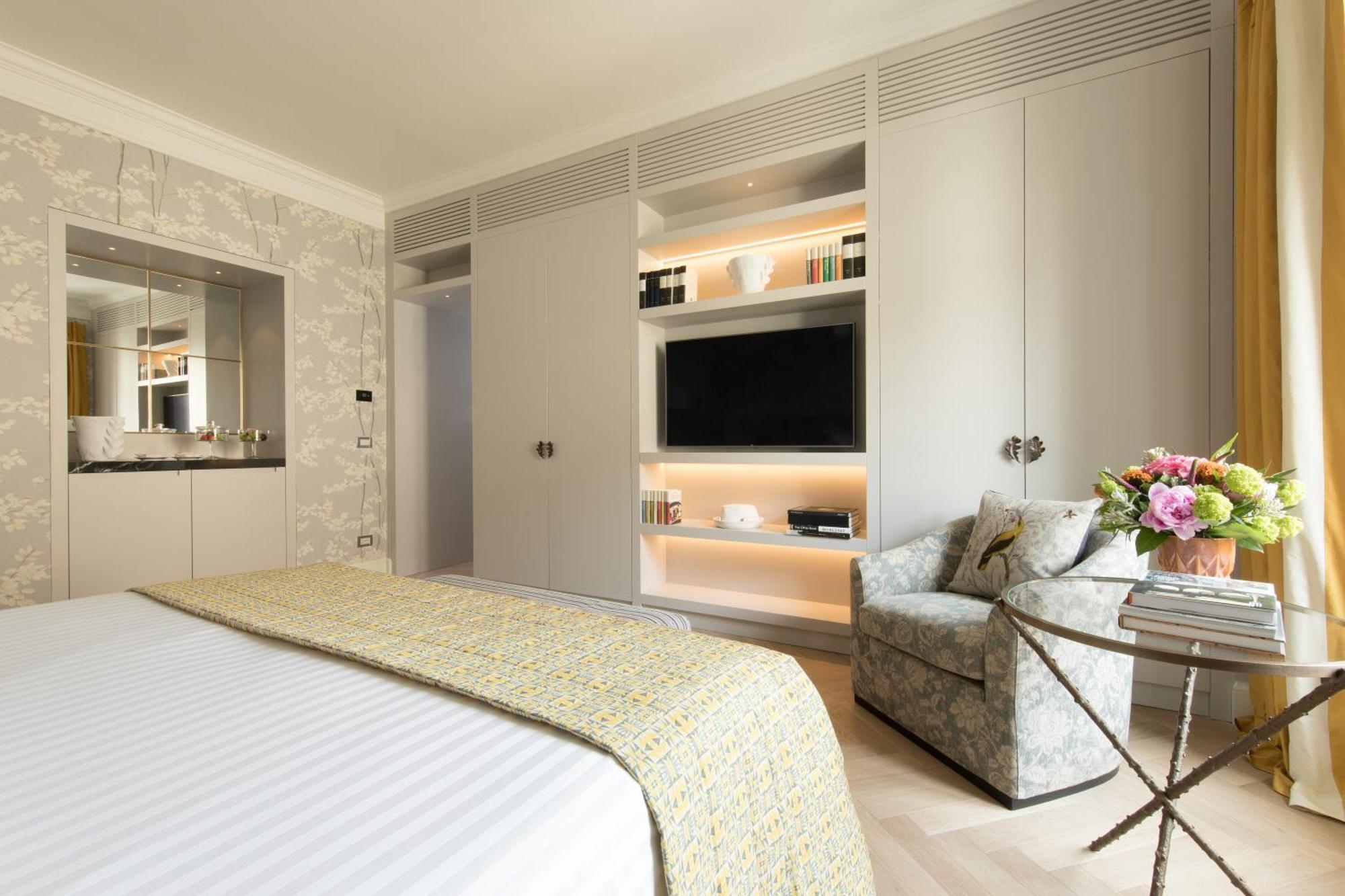 Deluxe Double Room,79968387:JPEG