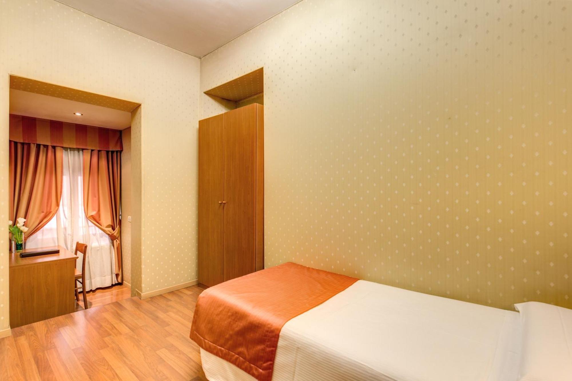 Single Room,1209492016:JPEG