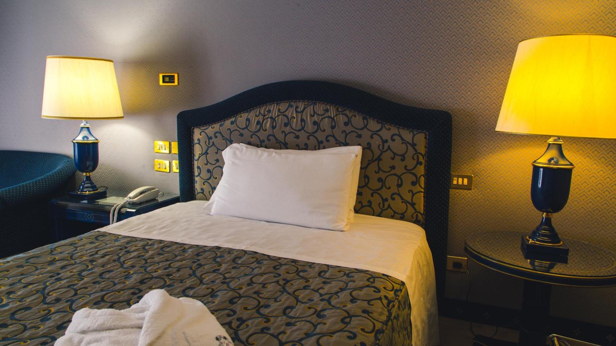 Classic Double Room Sea View,1209681691:JPEG