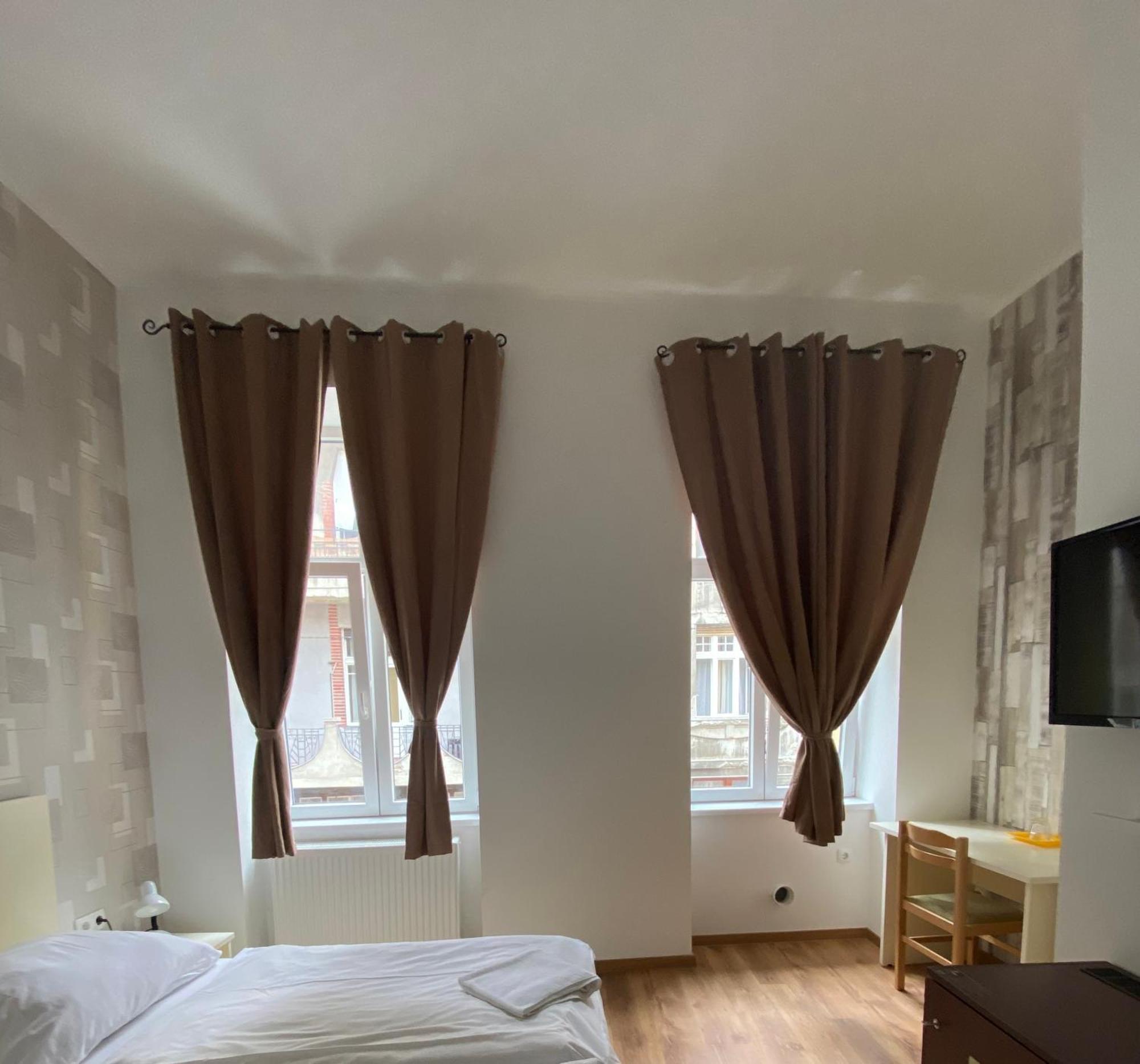 Double Room,1128420876:JPEG