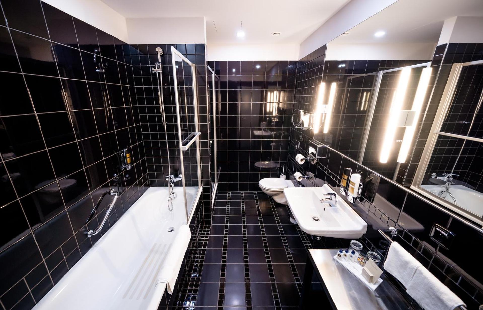 Grandium Suite
