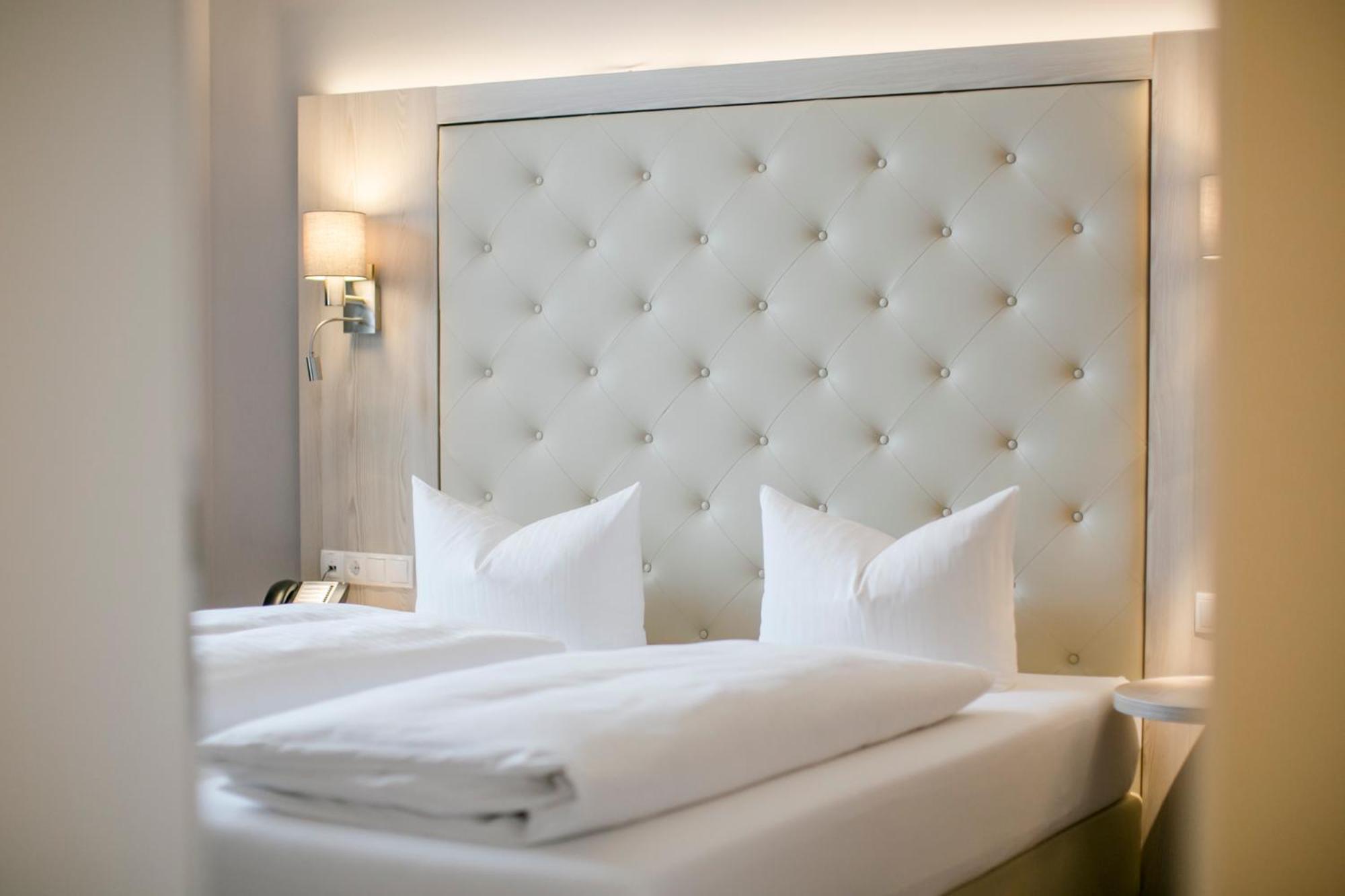 Comfort Room,1267869793:JPEG