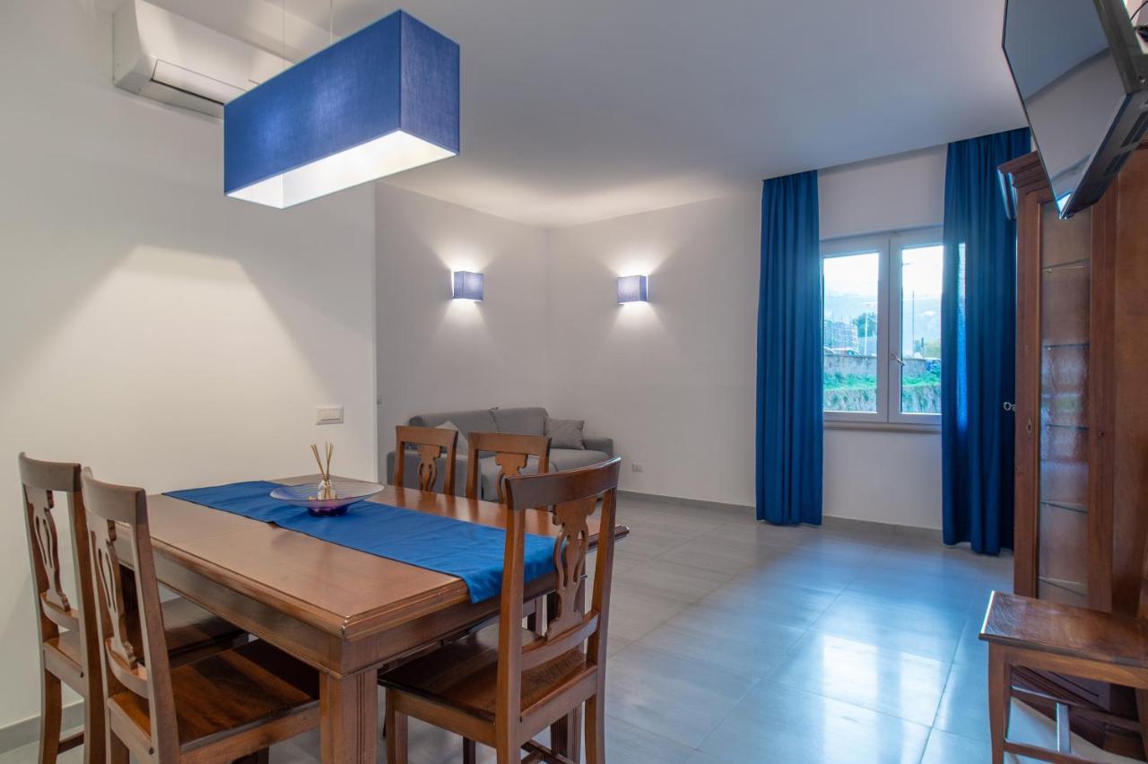 One-Bedroom Apartment,1211825218:JPEG