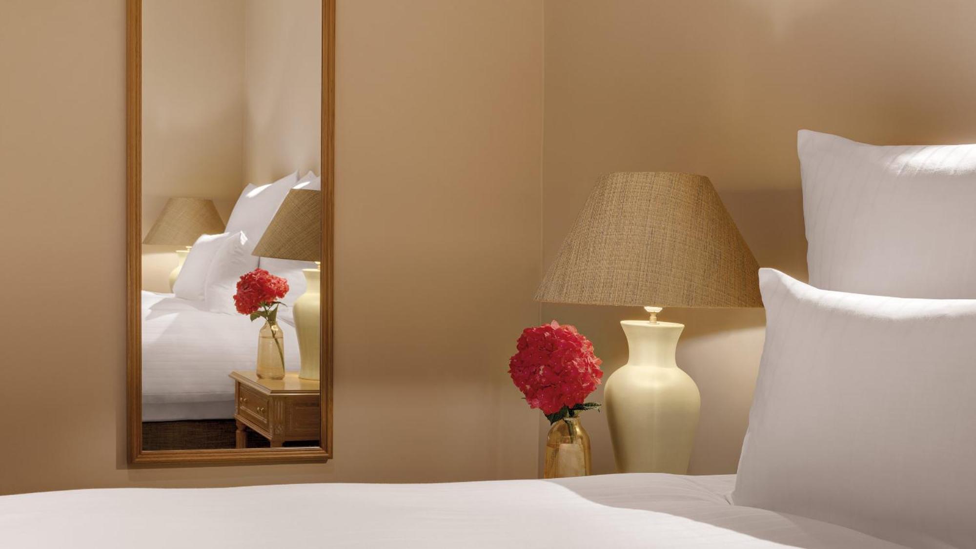 Premium Single Room,544521786:JPEG