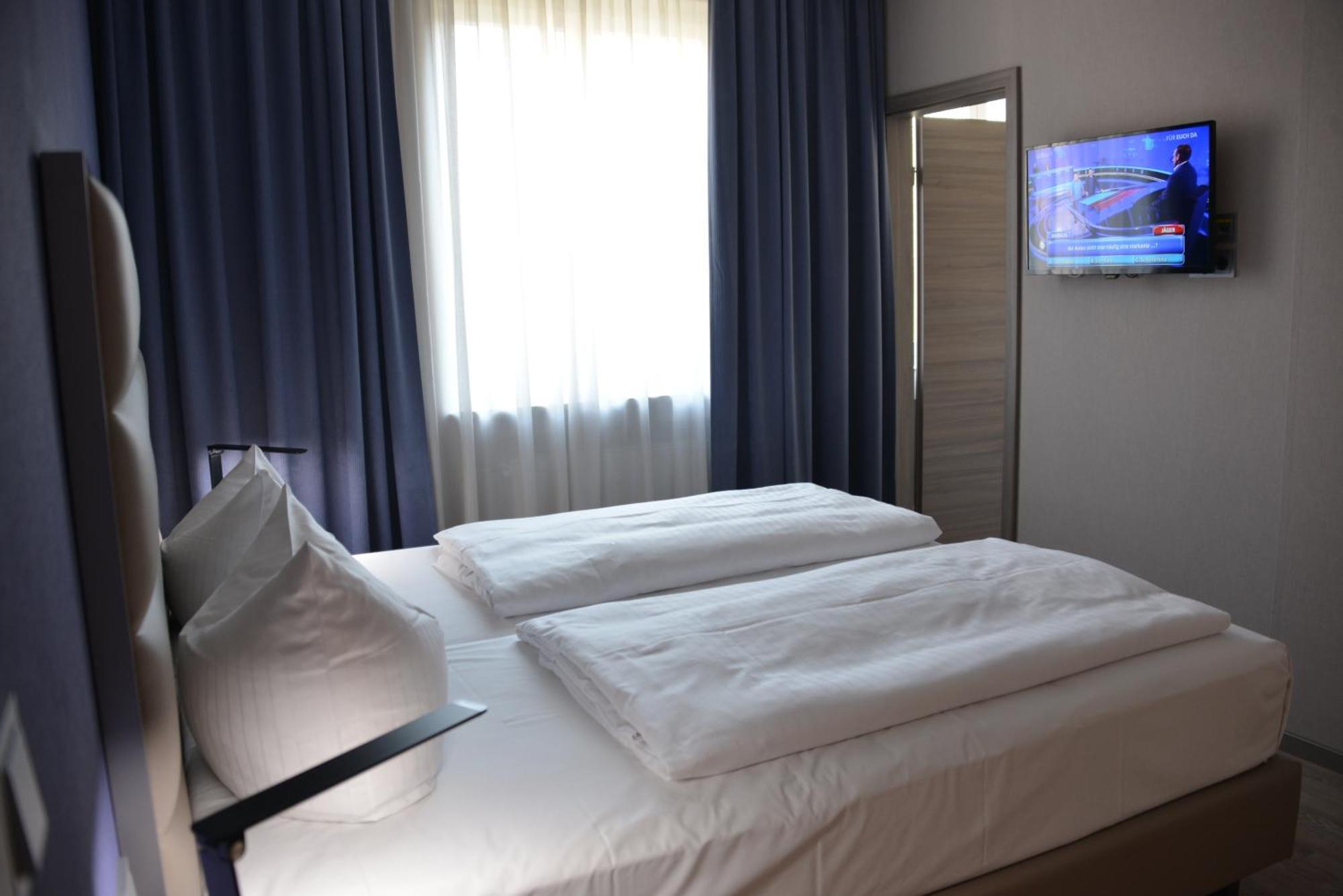Family Suite,989787604:JPEG