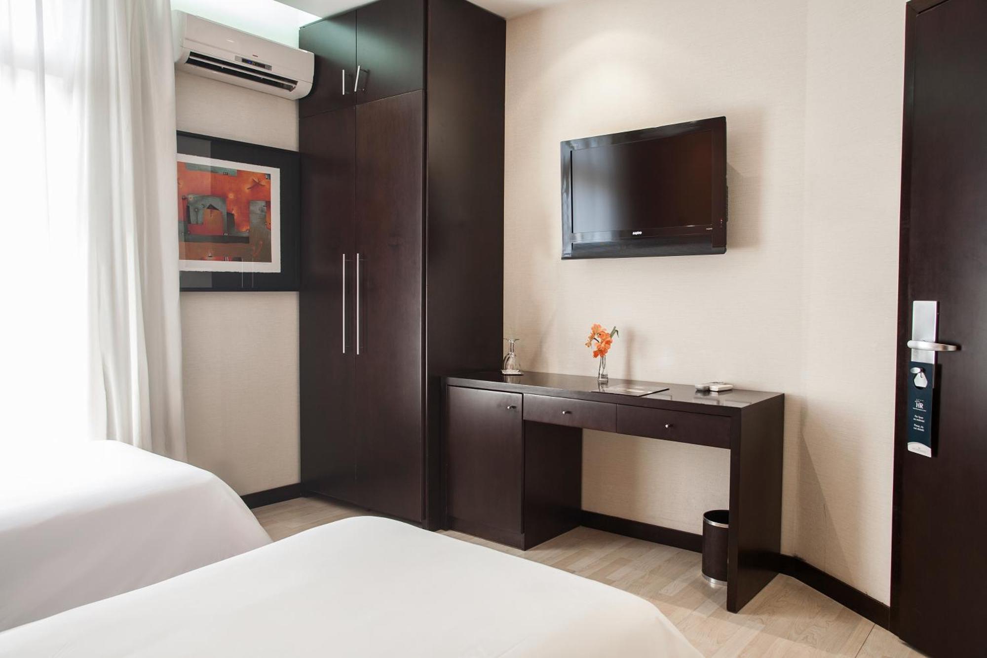 Classic Twin Room