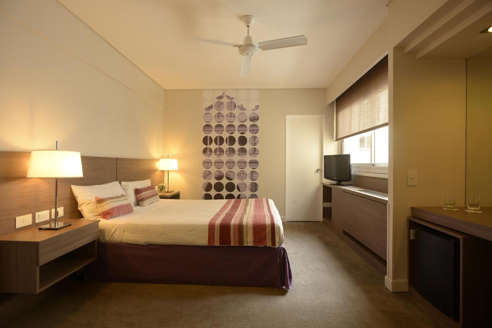 Double Room,1212641800:JPEG