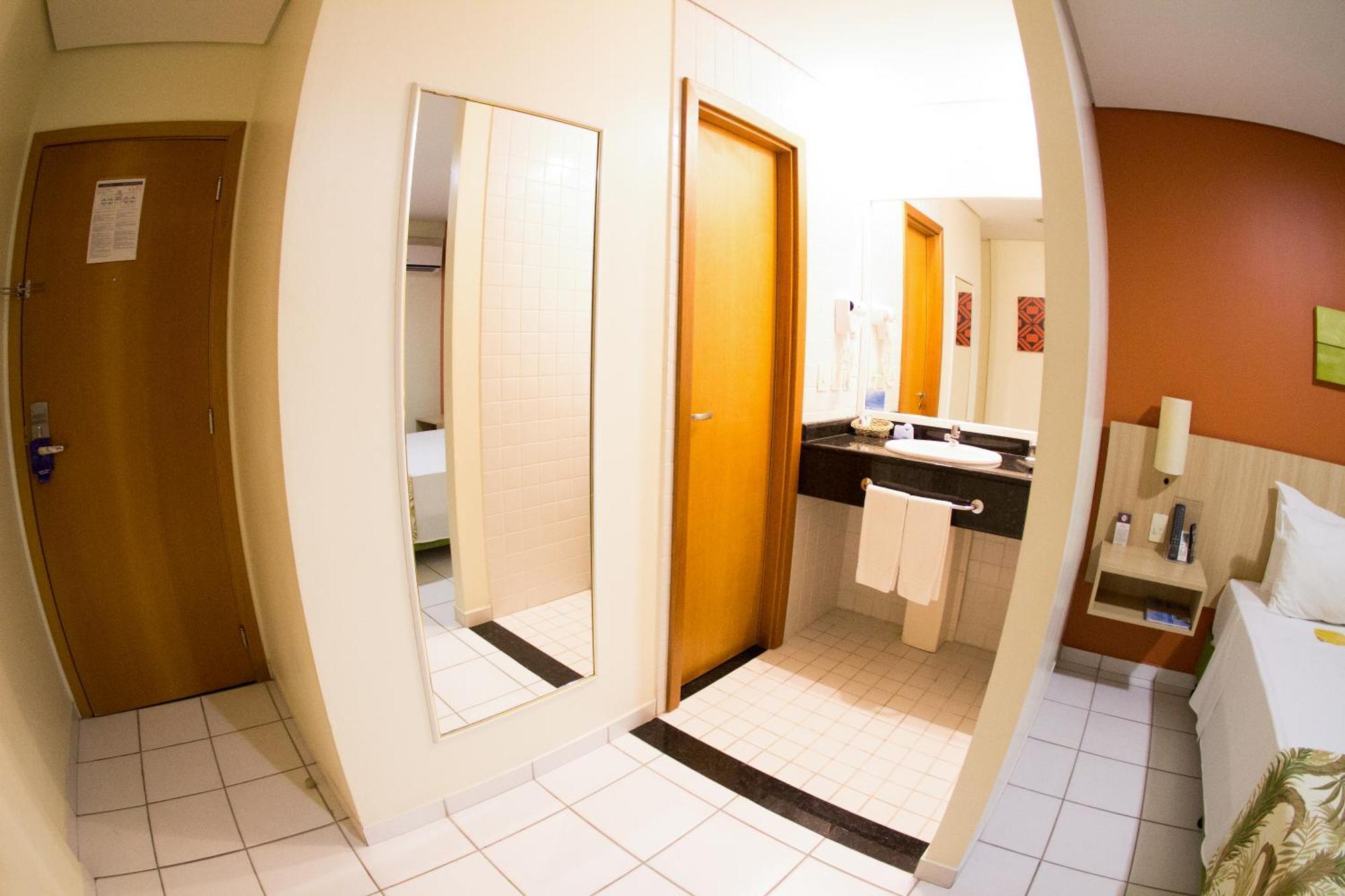 Quarto Superior com 2 Camas de Solteiro