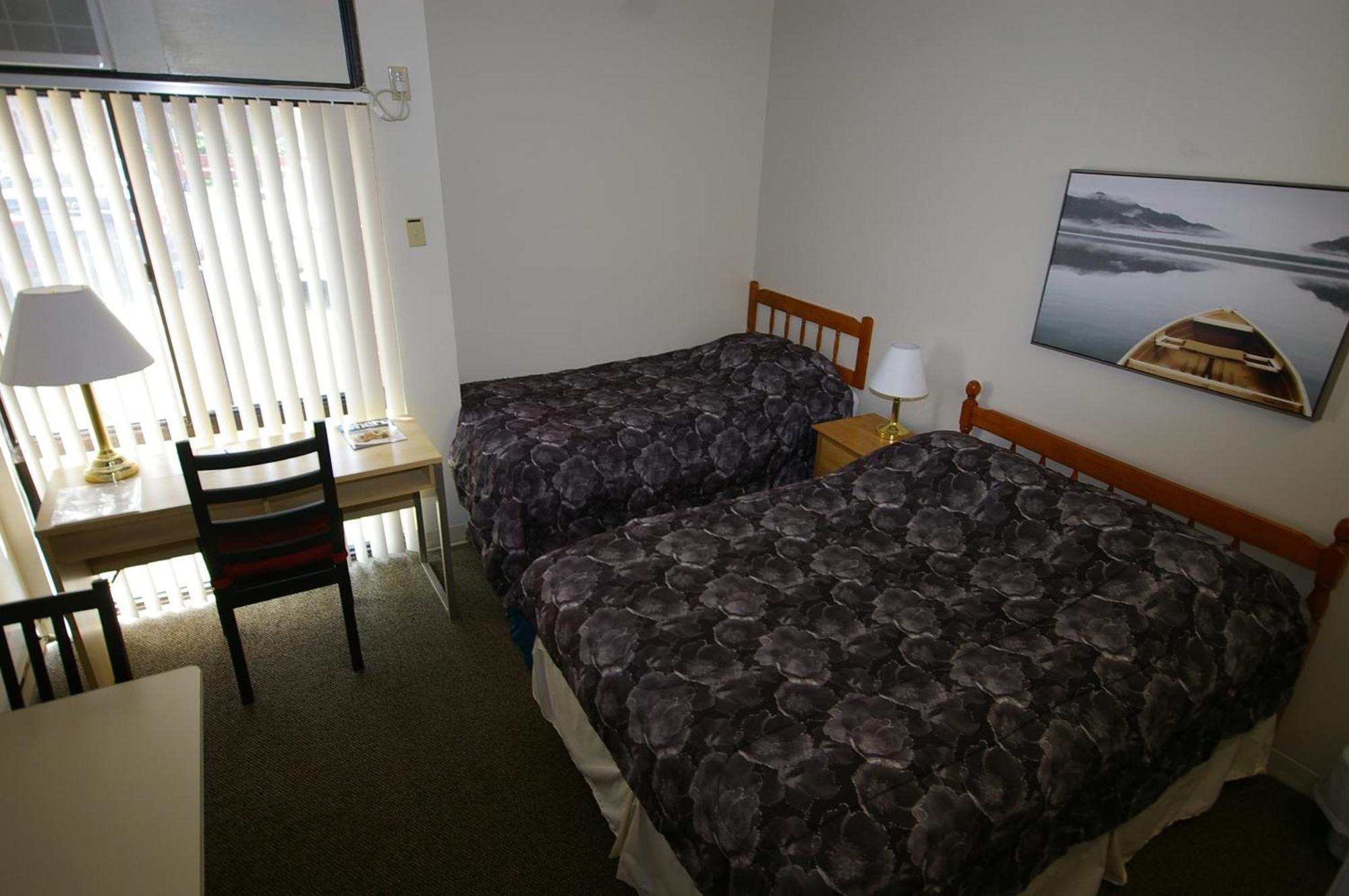 Double Single Bed Room,181497921:JPEG