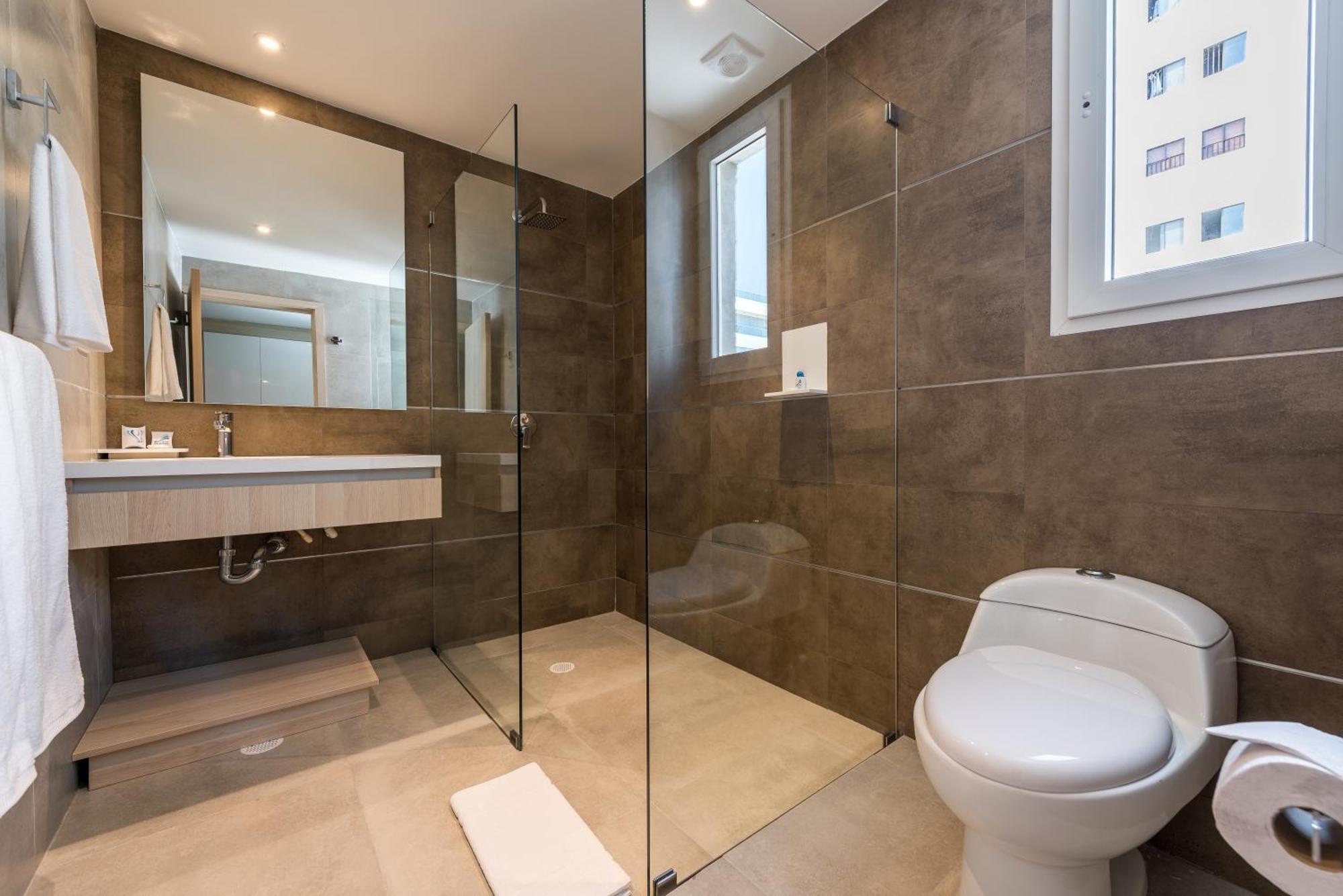 Junior Suite,1657155622:JPEG