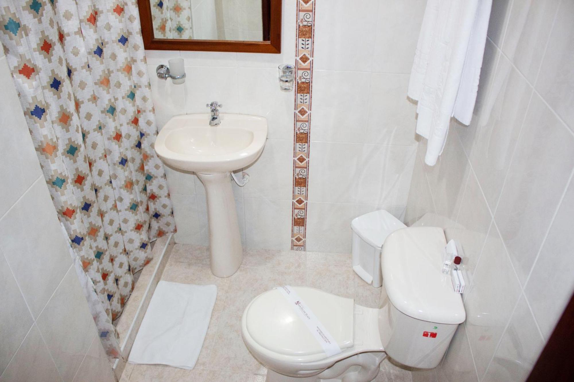 Standard Double or Twin Room,978754459:JPEG