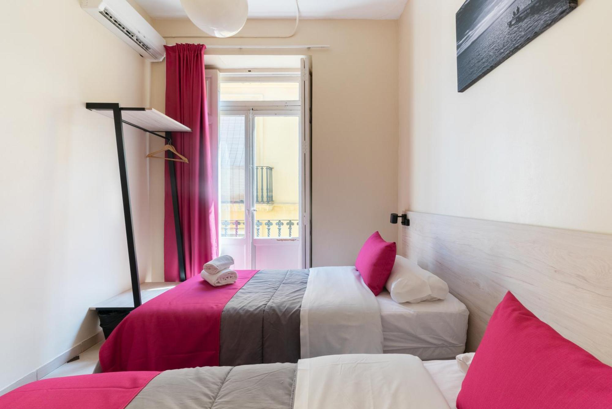 Standard Twin Room,1278830902:JPEG