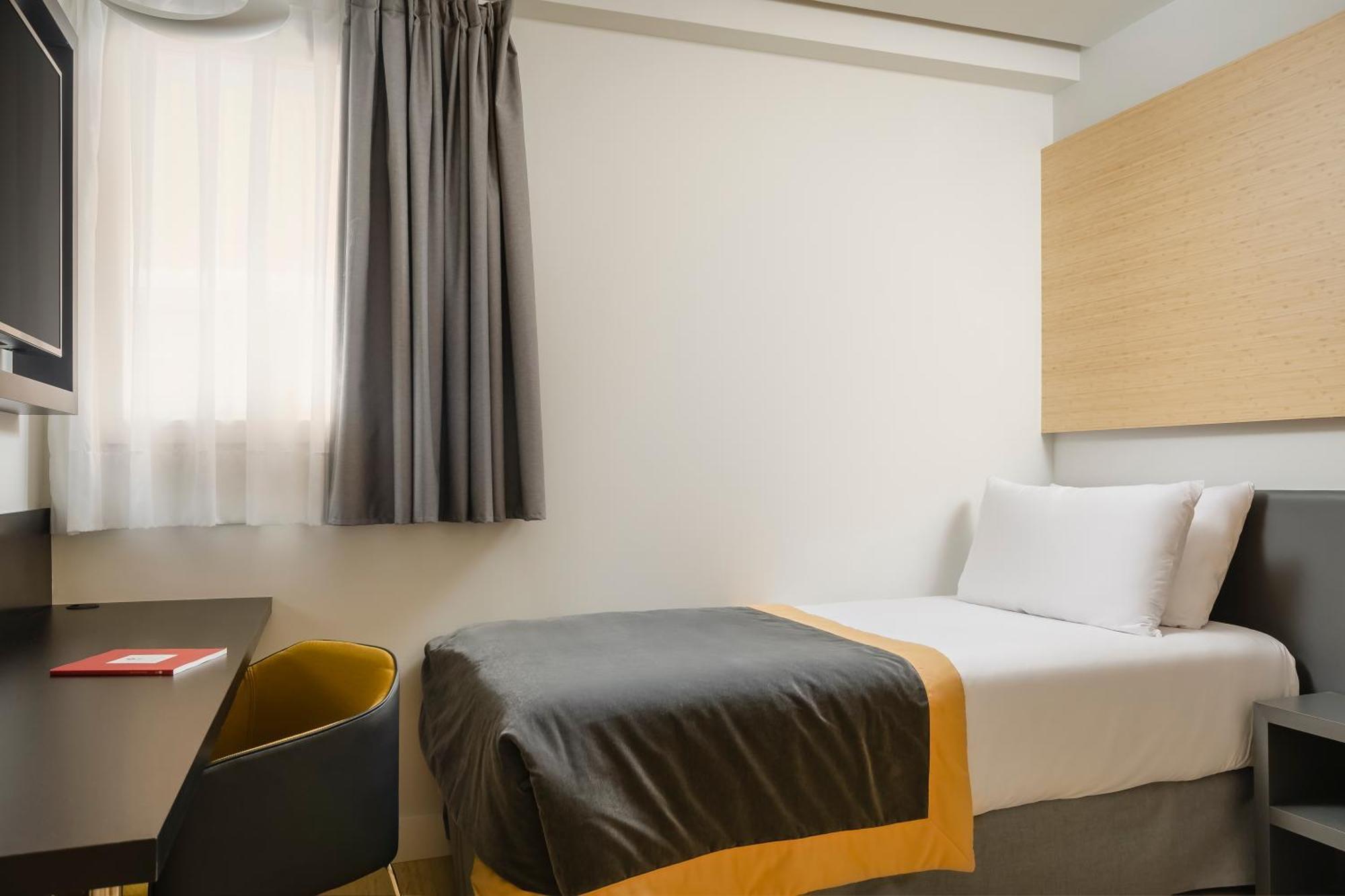 Single Room,1214674438:JPEG