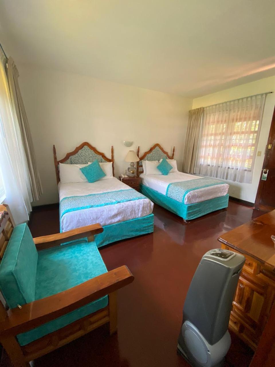 Standard Double Room,990573721:JPEG