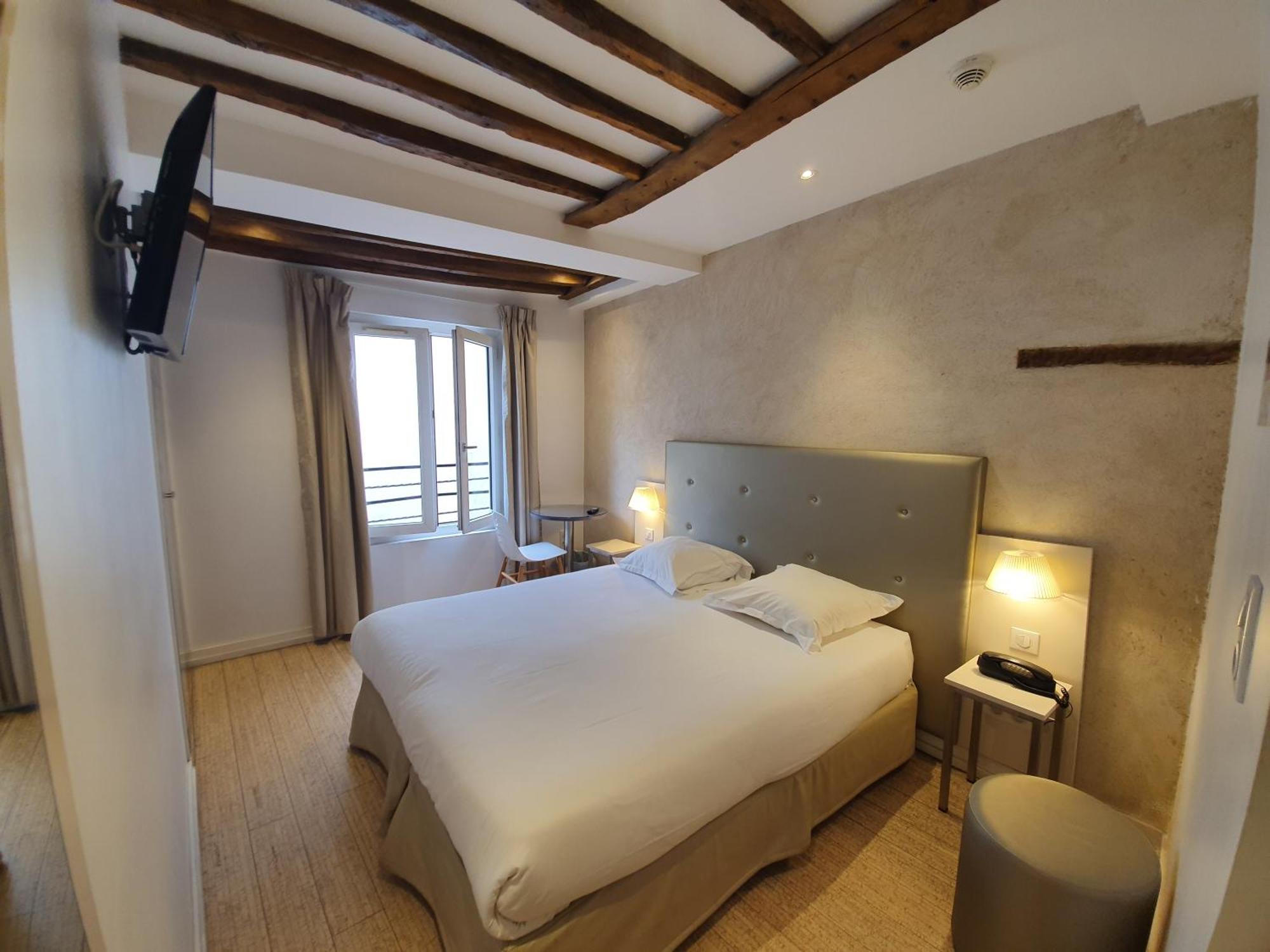 Superior Double Room,1215055117:JPEG