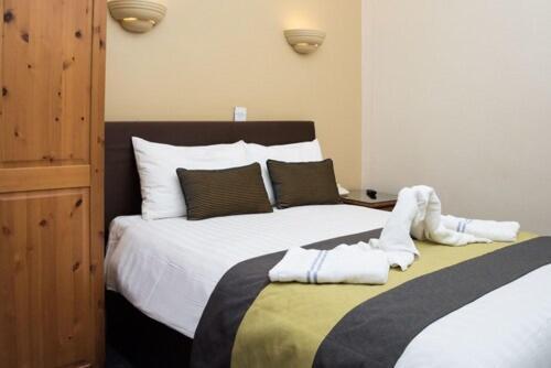 Double Room,1215346213:JPEG