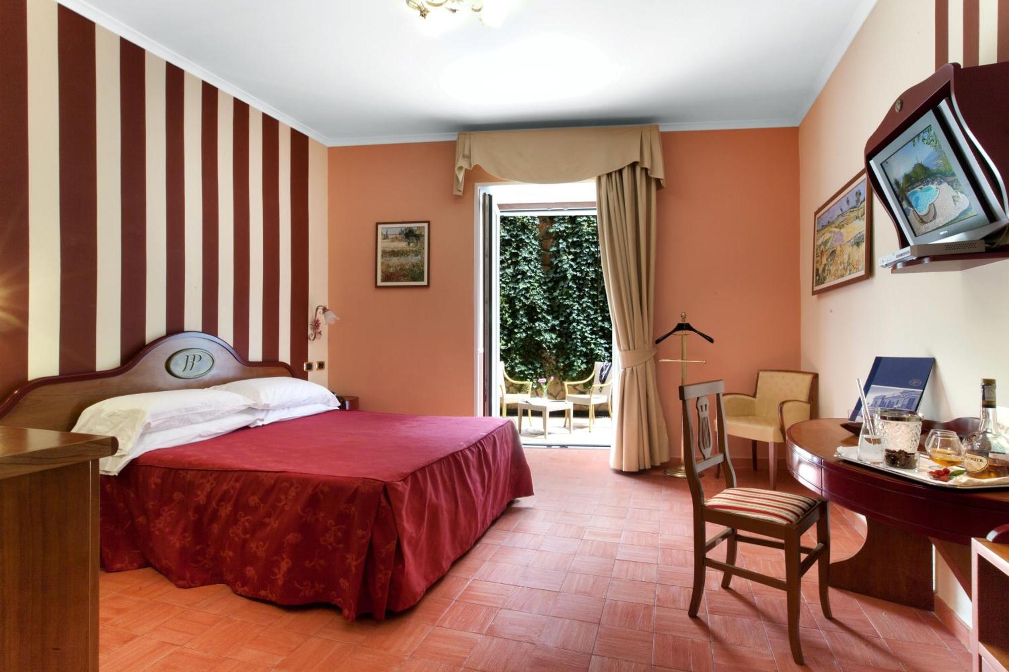Double Room,1215899932:JPEG