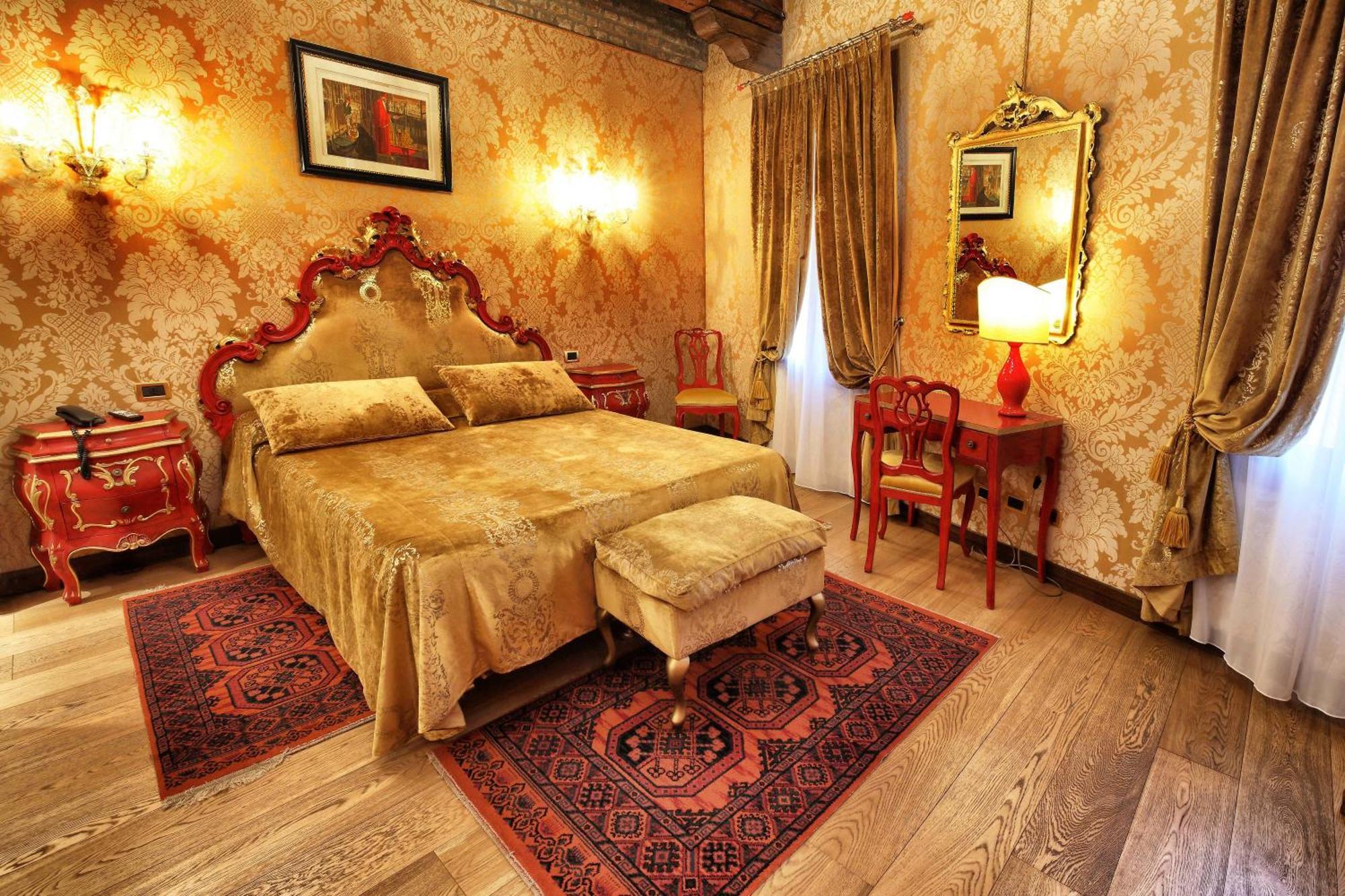 Deluxe Double Room,843235808:JPEG