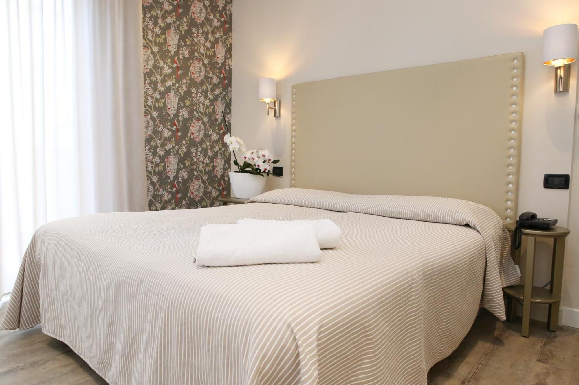 Standard Double Room,1567027664:JPEG