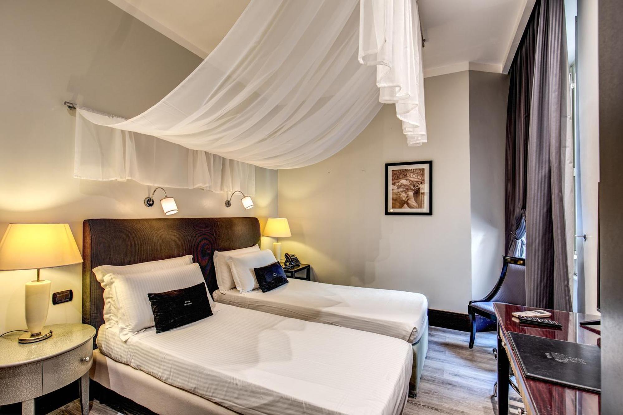 Twin Room,1215987895:JPEG