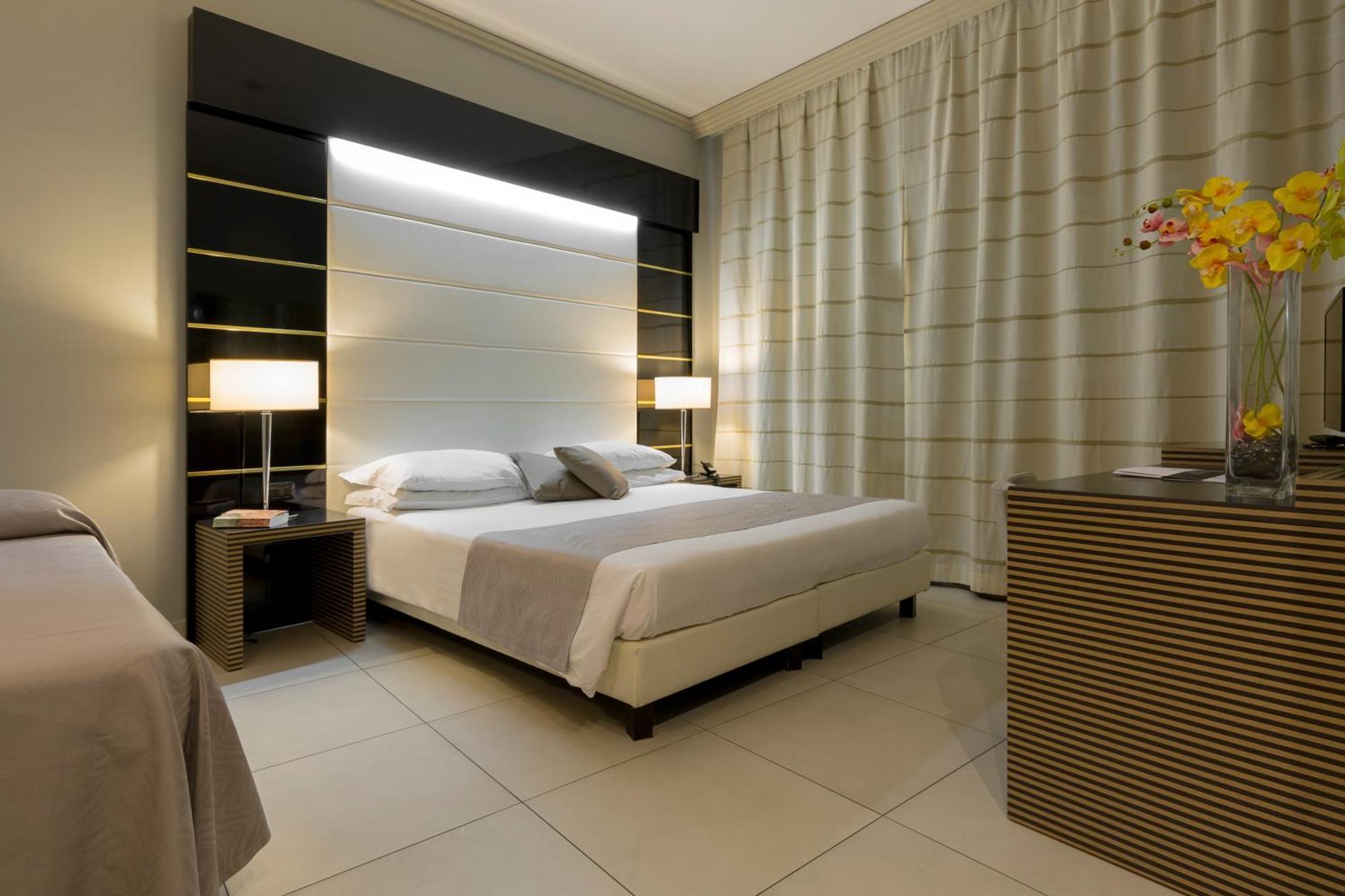 Triple Room,1216045696:JPEG