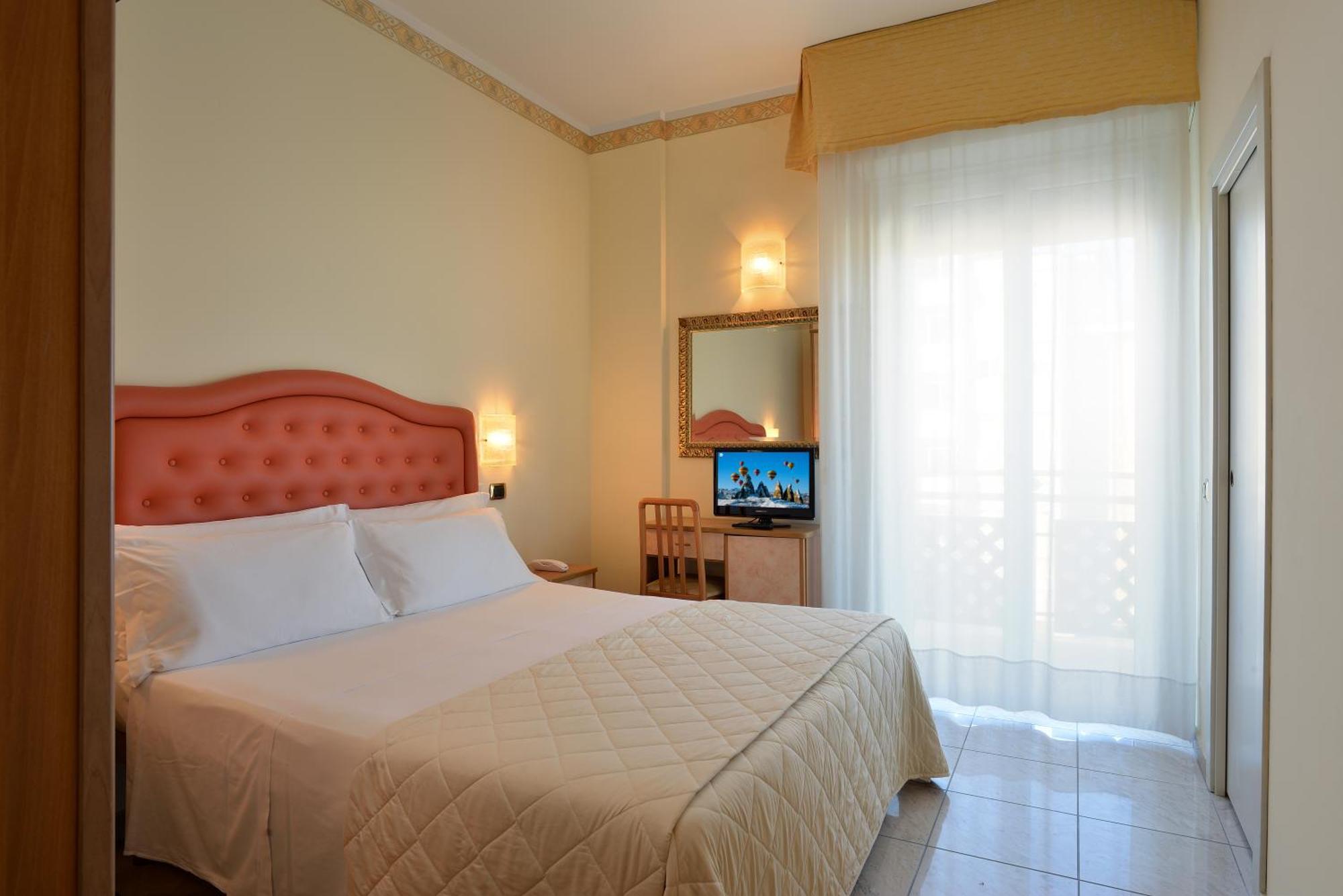 Double or Twin Room,1216054129:JPEG