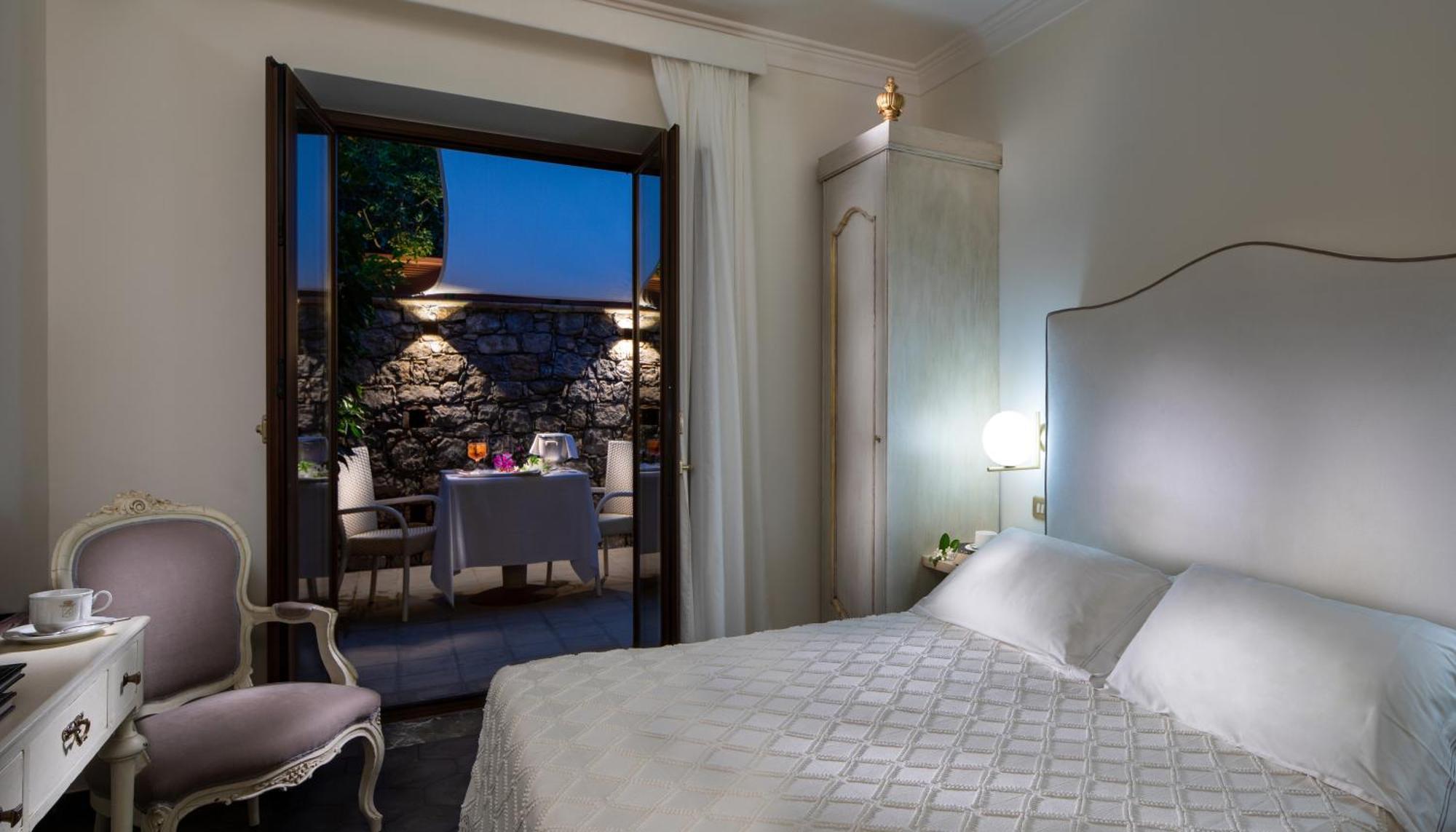 Double Room Garden View