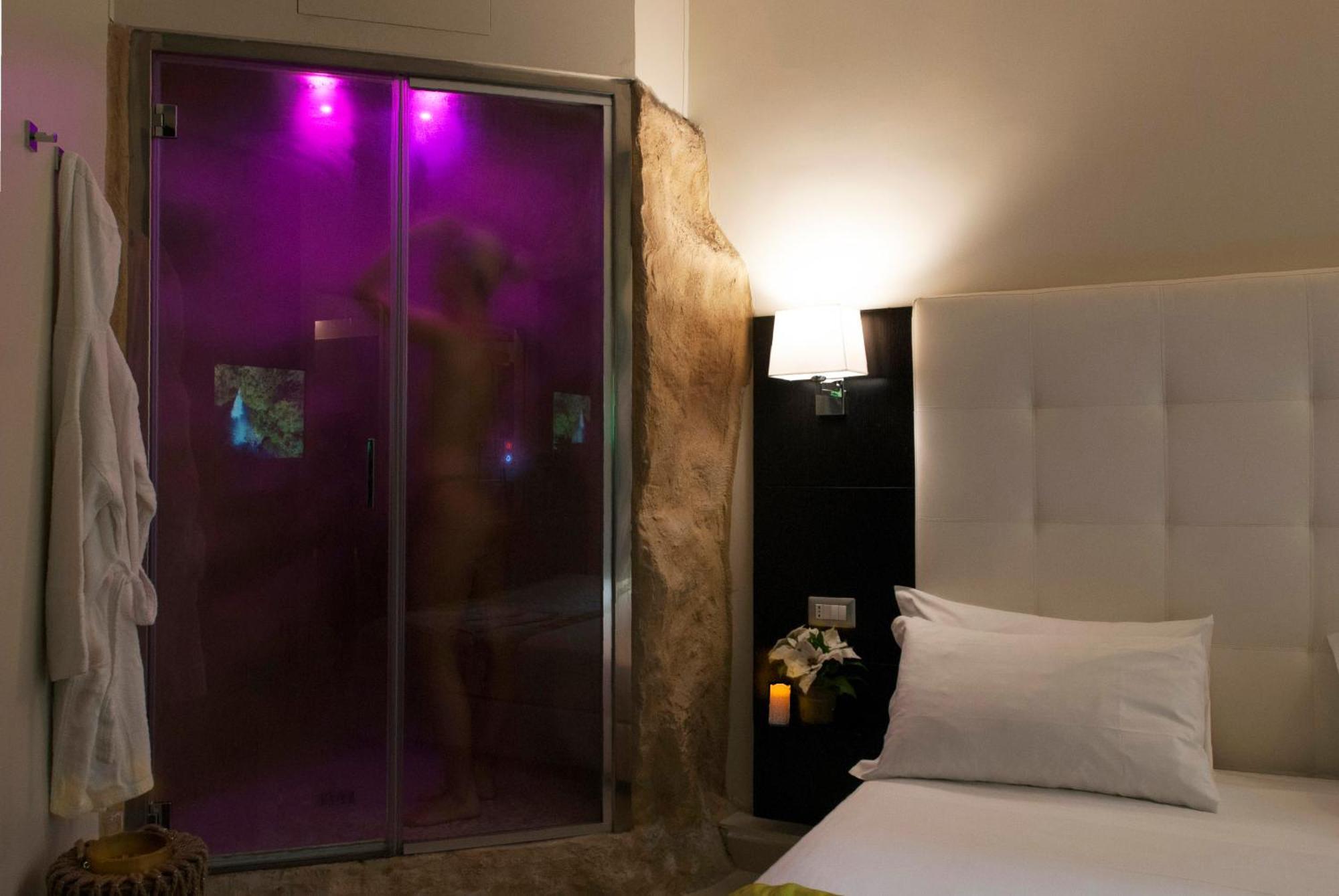 Superior Double or Twin Room Sauna Access