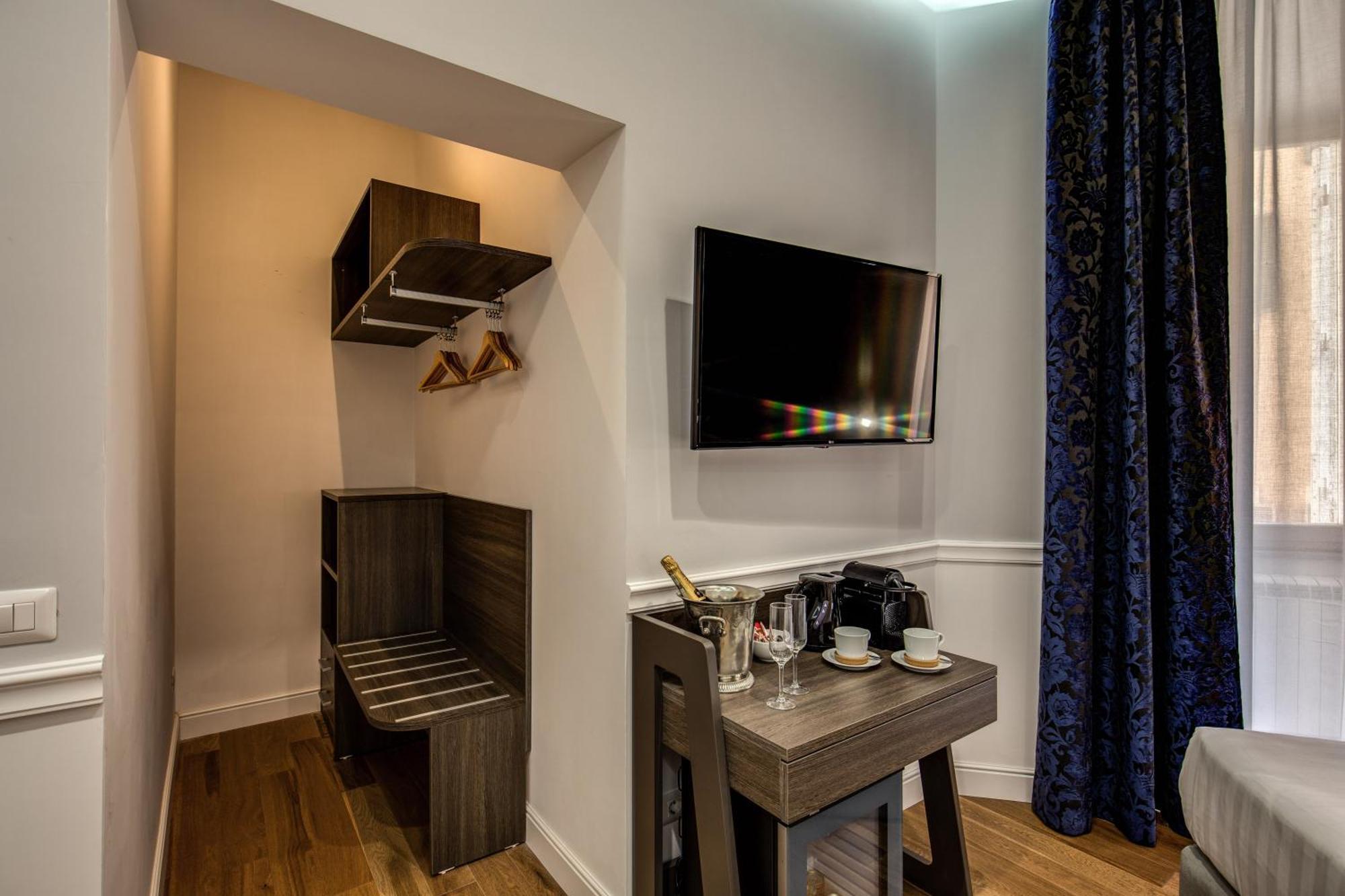 Superior Family Room