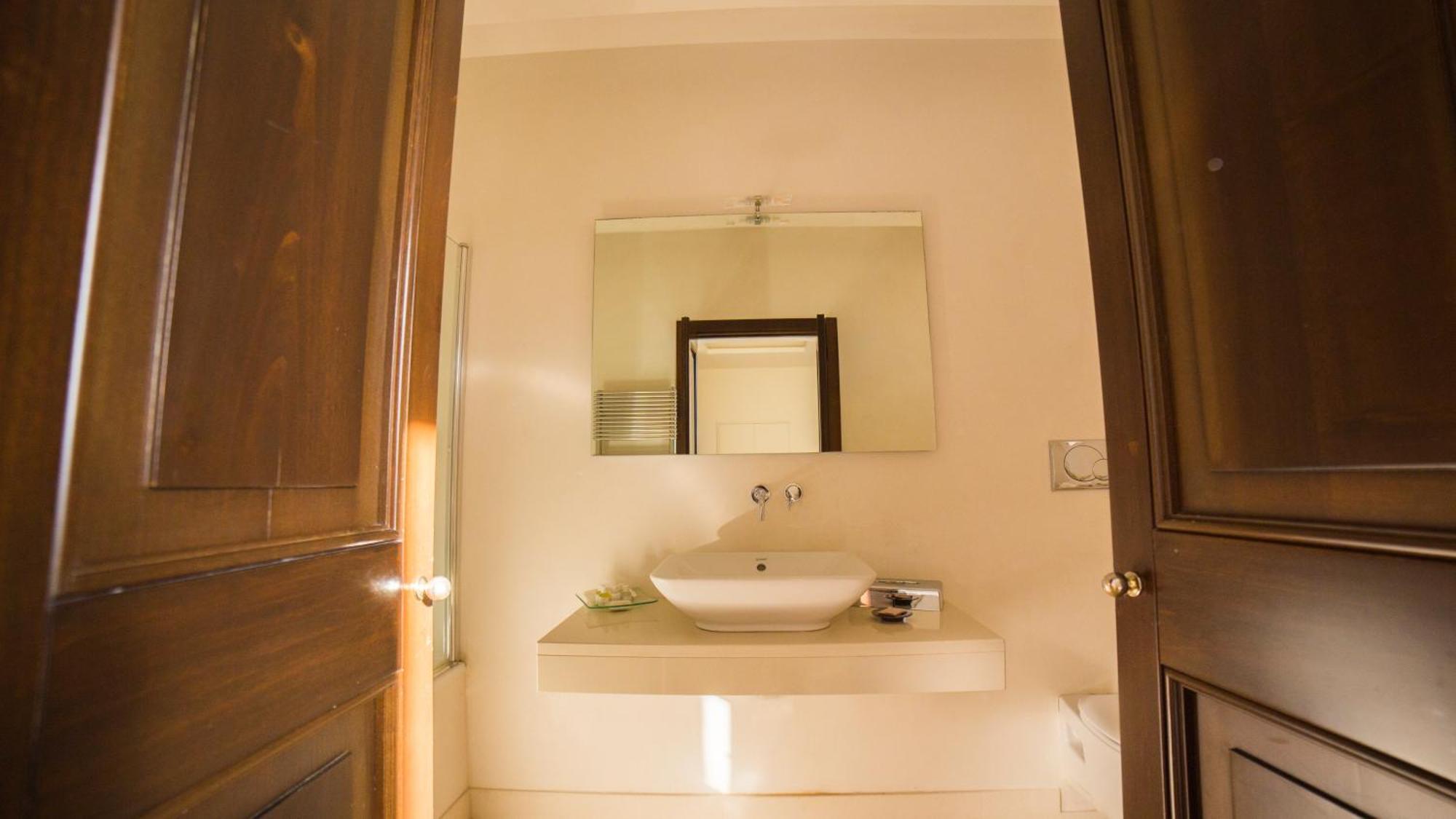 Classic Double Room,1216274479:JPEG
