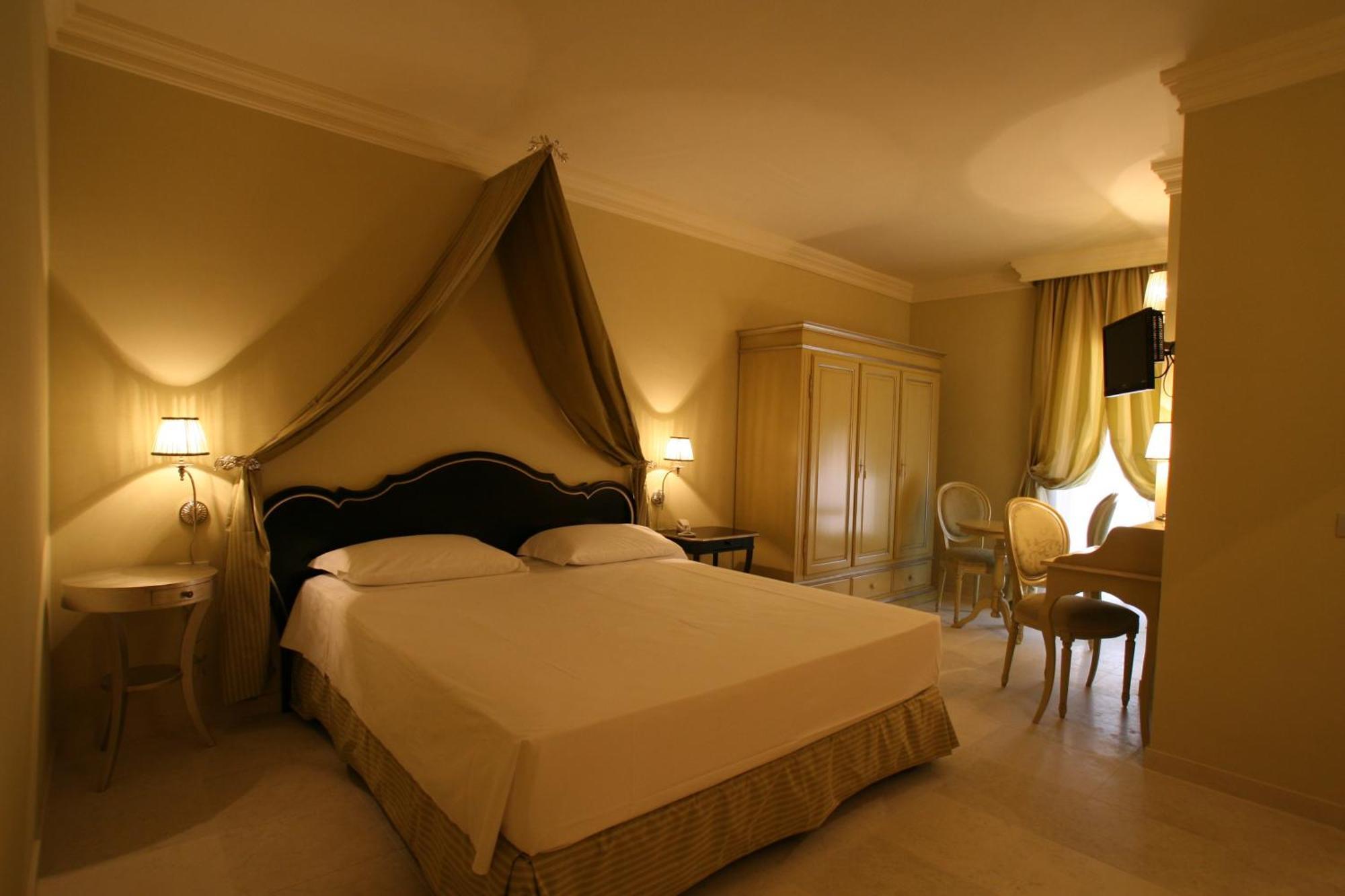 Junior Suite,799490271:JPEG