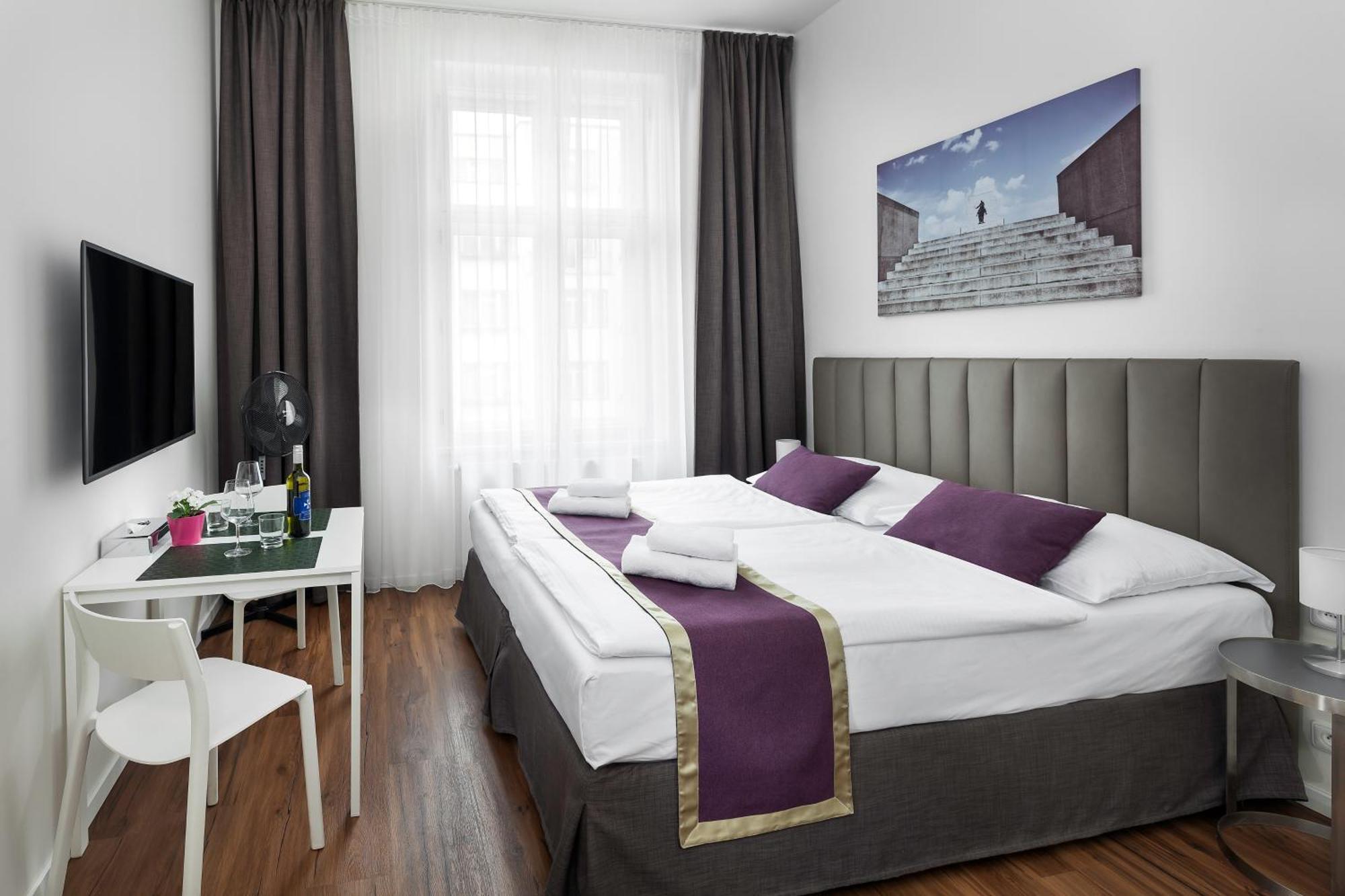 Junior Suite,1216411249:JPEG