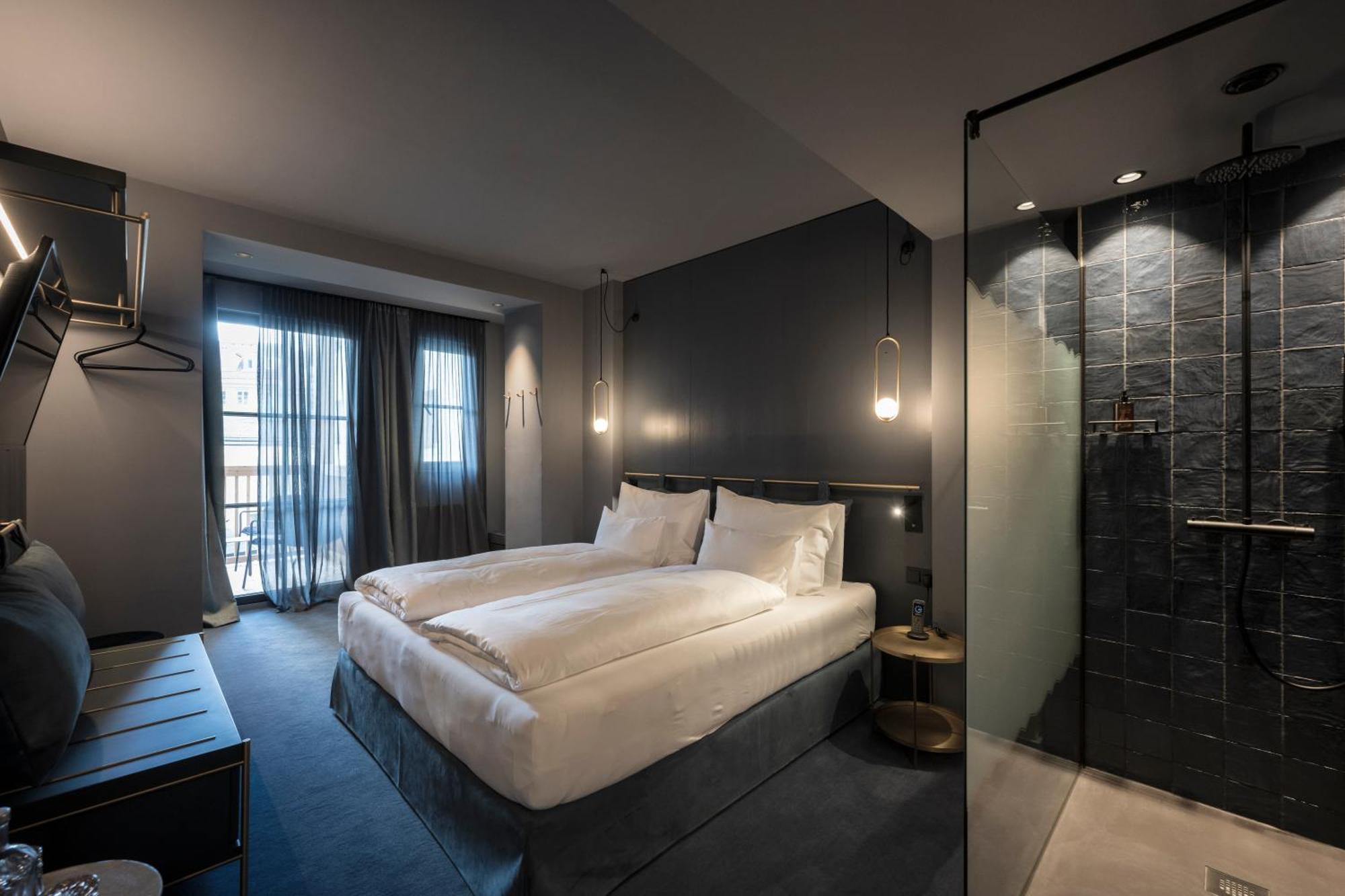 Double Room,1216823353:JPEG