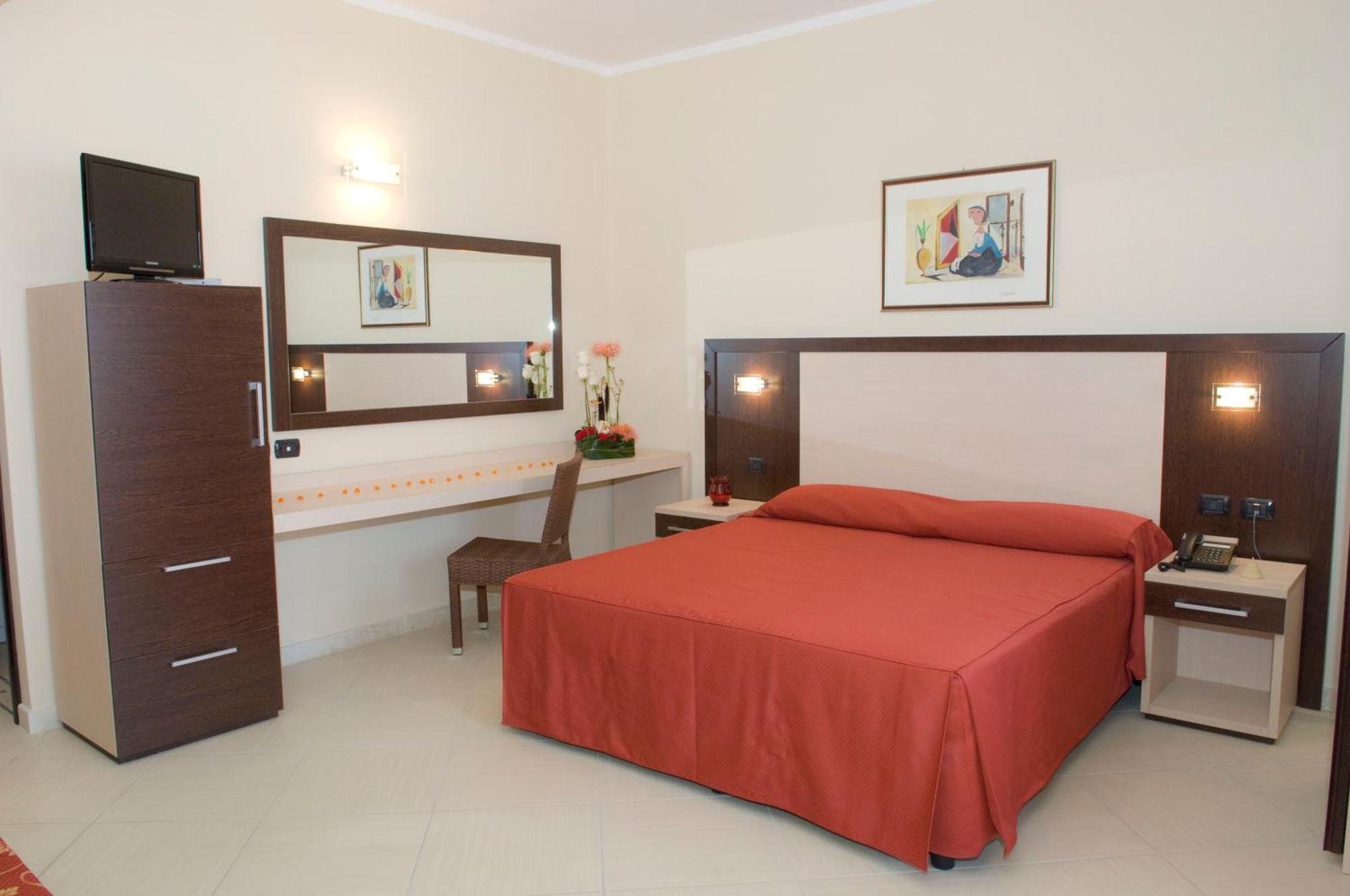 Double or Twin Room,1218446857:JPEG