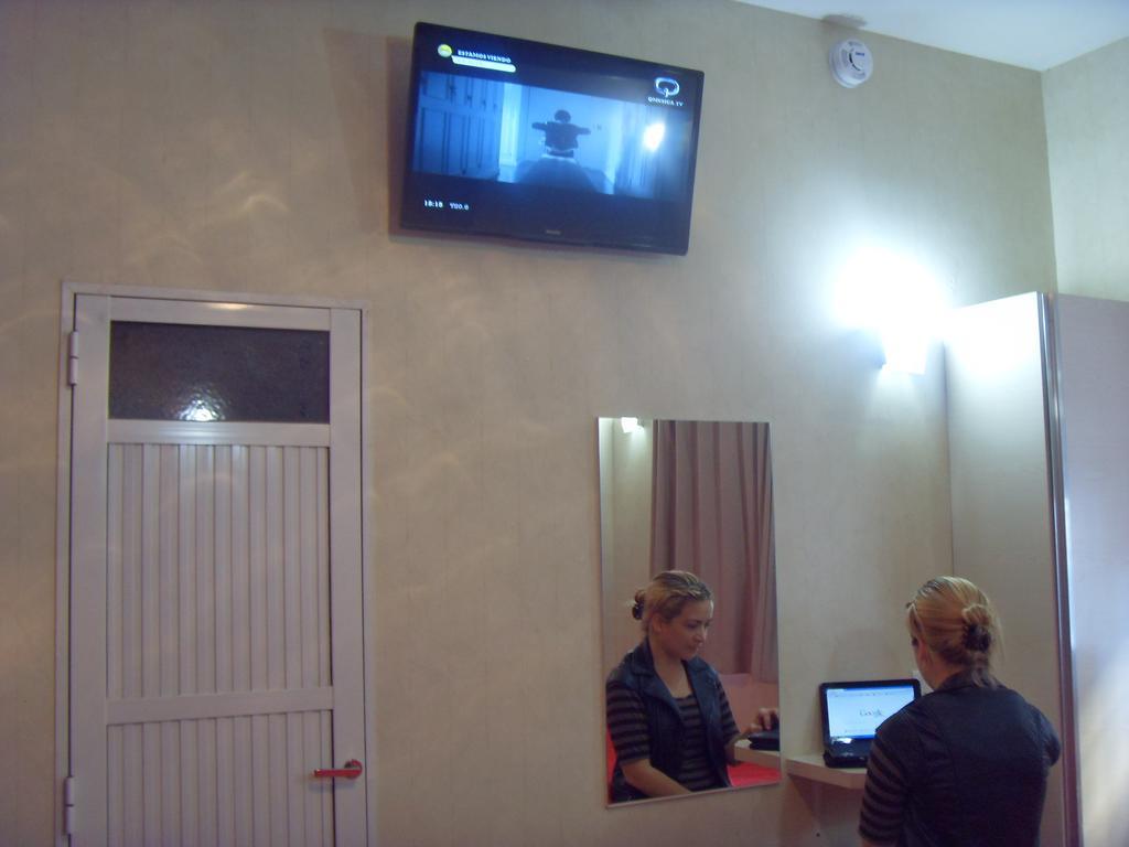 Standard Single Room,121909120:JPEG