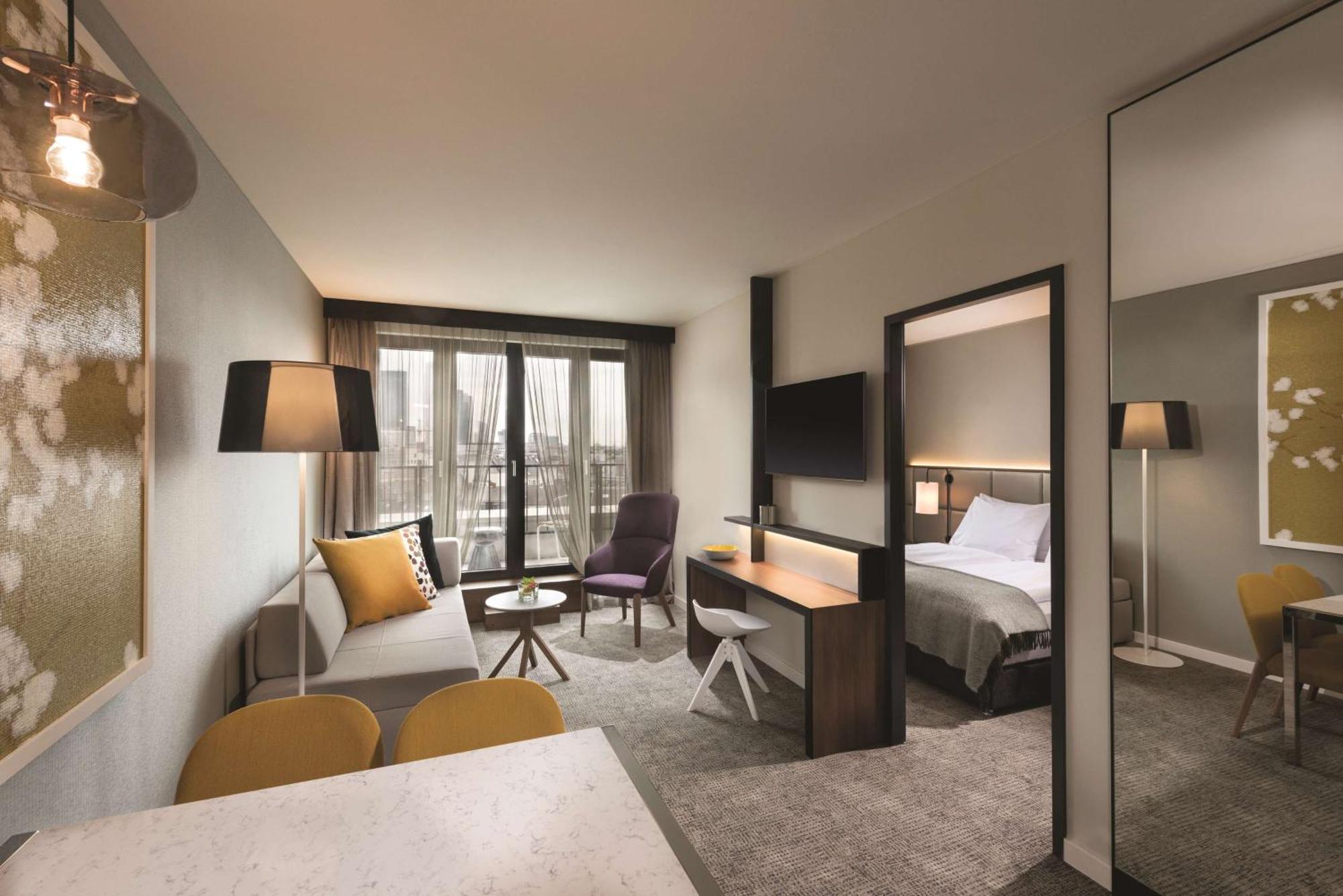 One-Bedroom Apartment,1384859654:JPEG