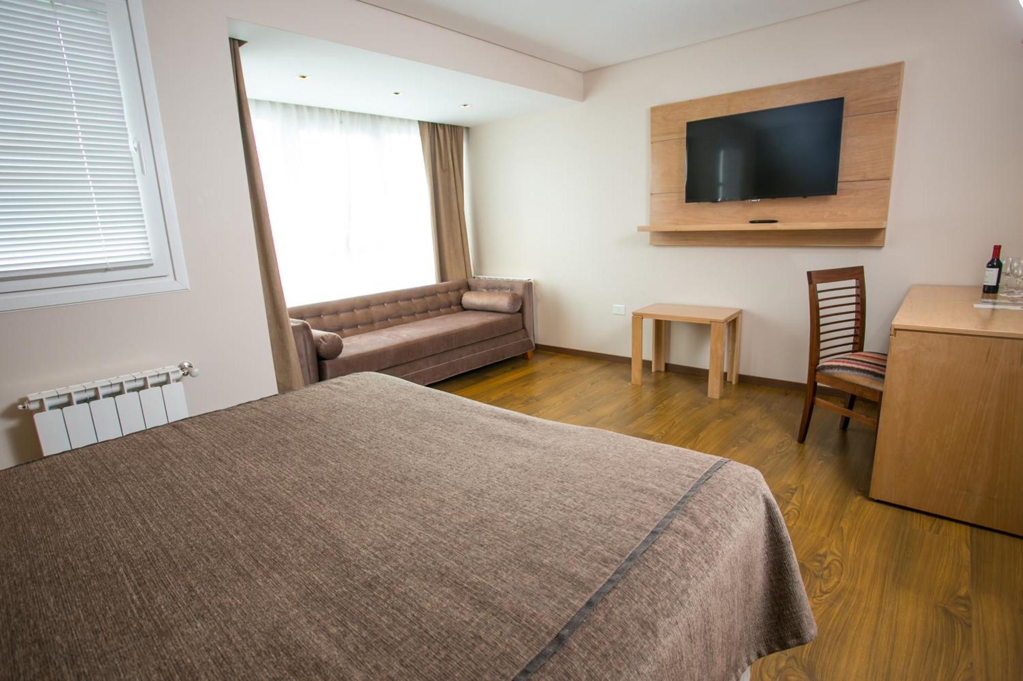 Superior Double or Twin Room,507758949:JPEG