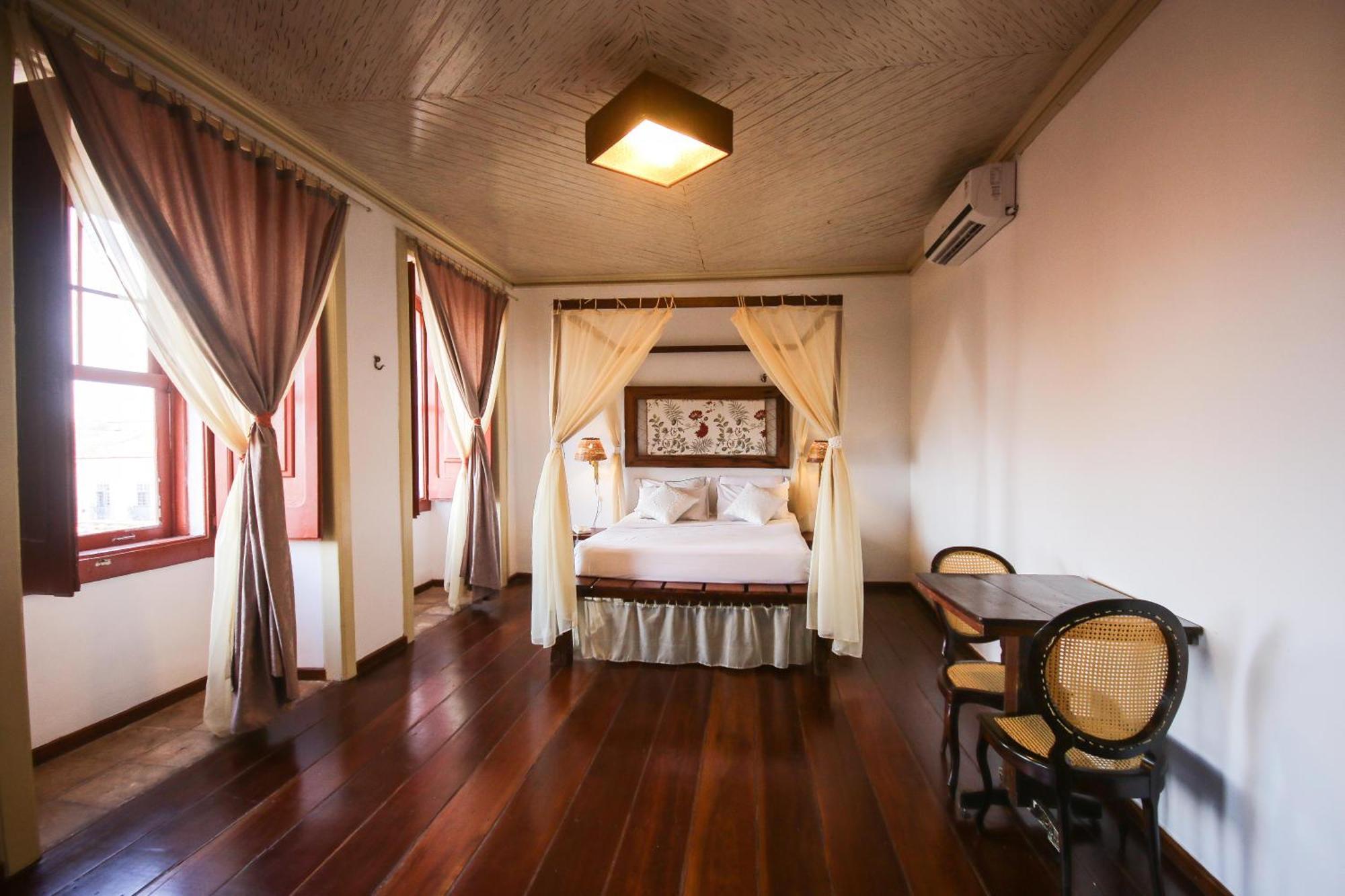 Deluxe Suite,1009411528:JPEG