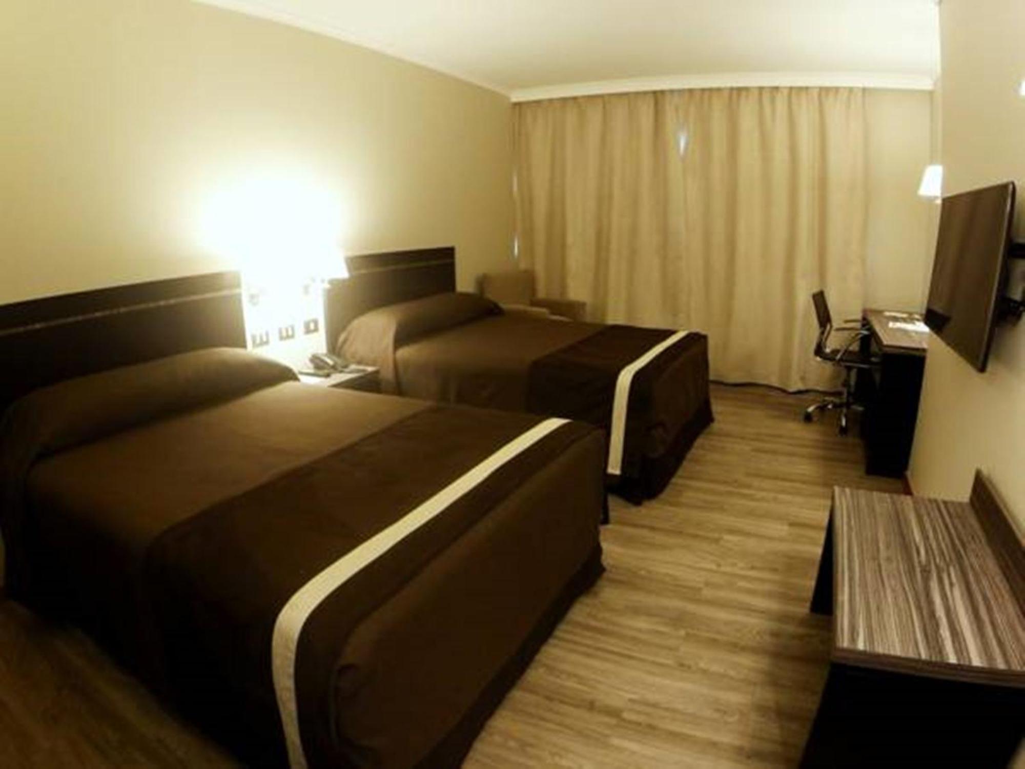 Queen Room Two Queen Beds