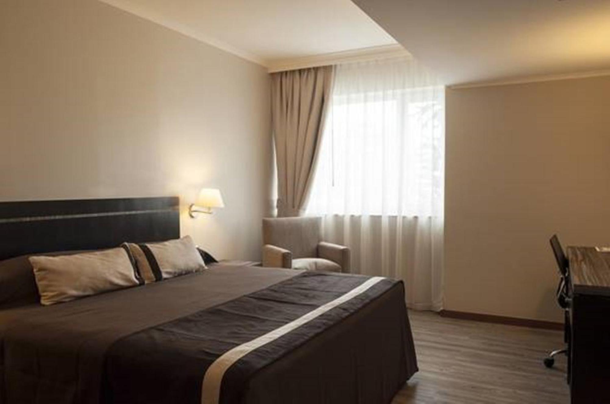 Double Room,1552954102:JPEG