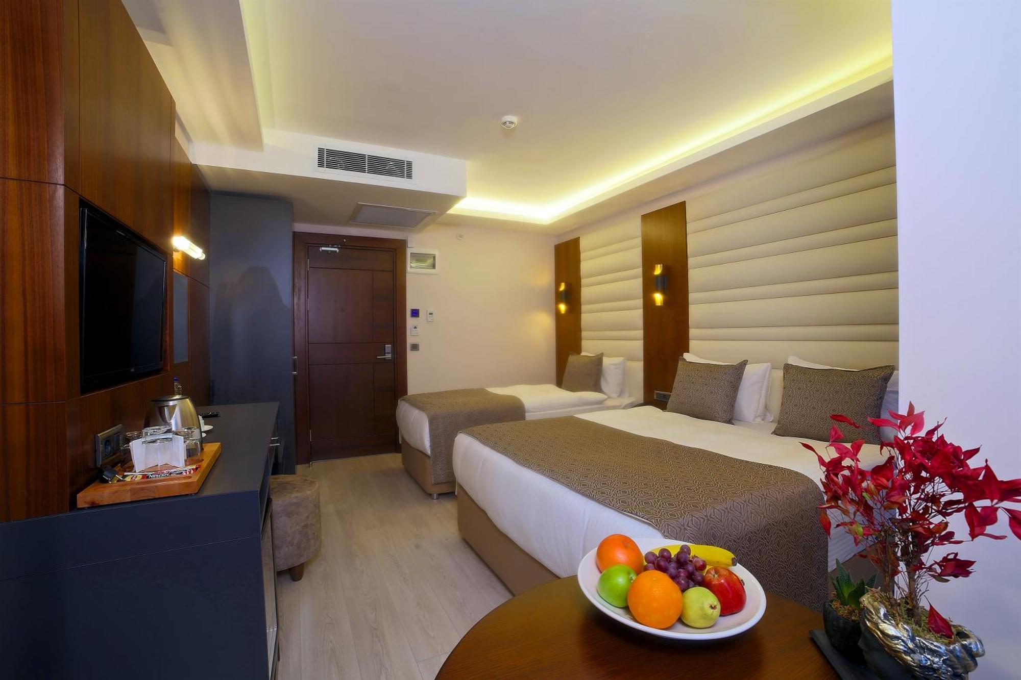 Triple Room,1224197929:JPEG