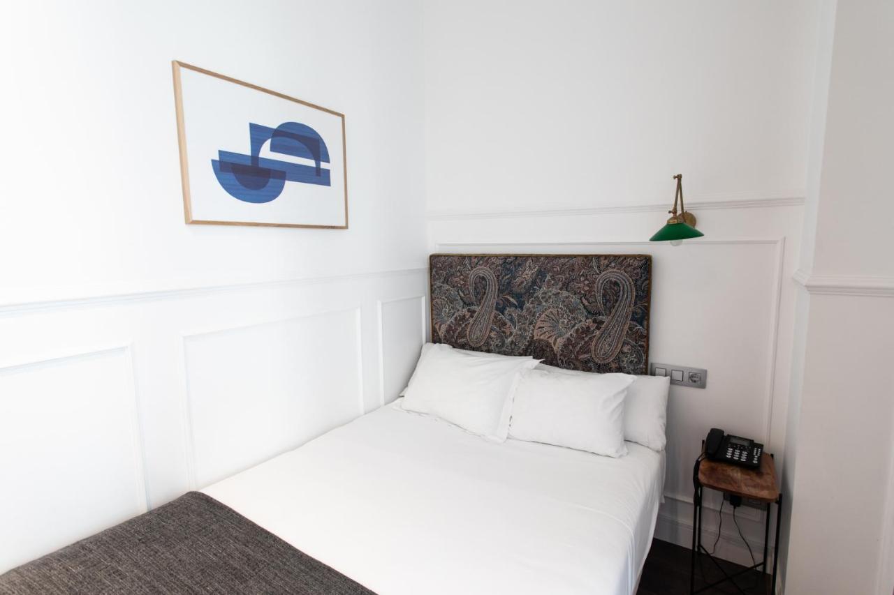 Budget Double Room Balcony,1225600763:JPEG