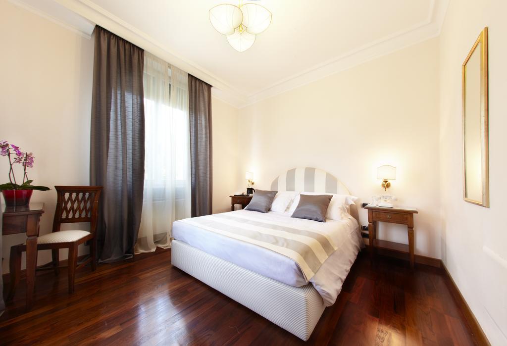 Double Room,690071397:JPEG