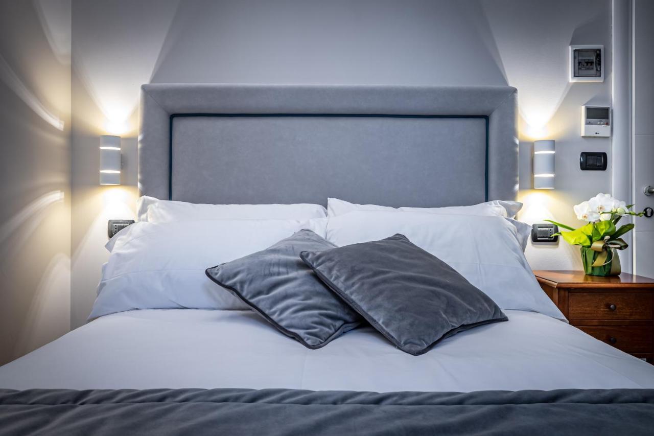 Deluxe Single Room,1232767031:JPEG