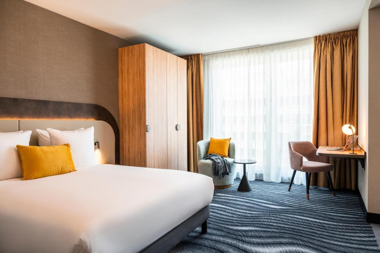 Superior Room One Double Bed Two Single Beds,1771304959:JPEG
